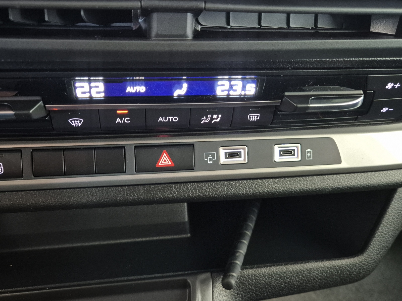 FIAT Ulysse L3 2.2 BlueHDI Business-image-15