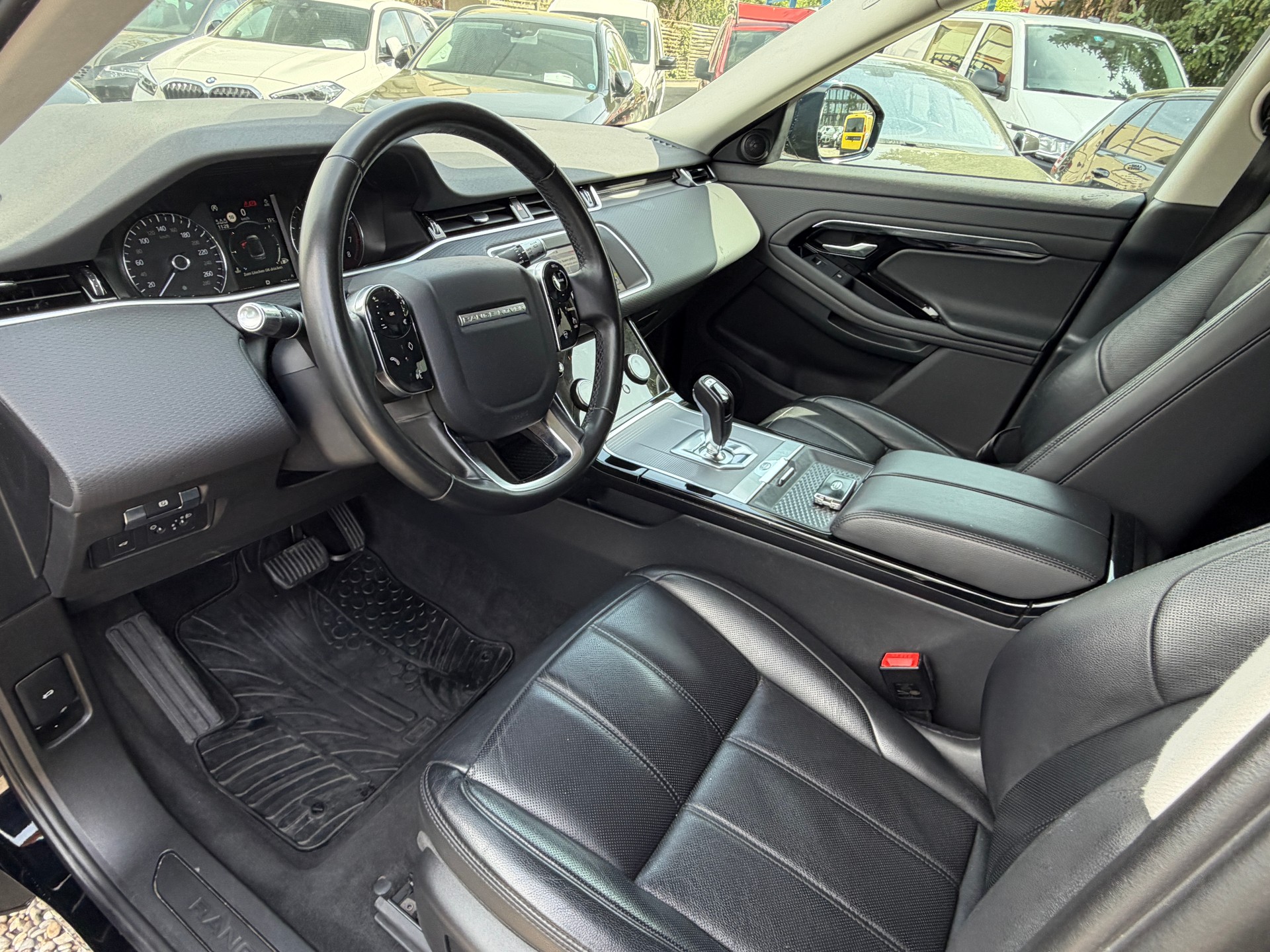 LAND ROVER Range Rover Evoque R-Dynamic P 200 S AT9-image-12