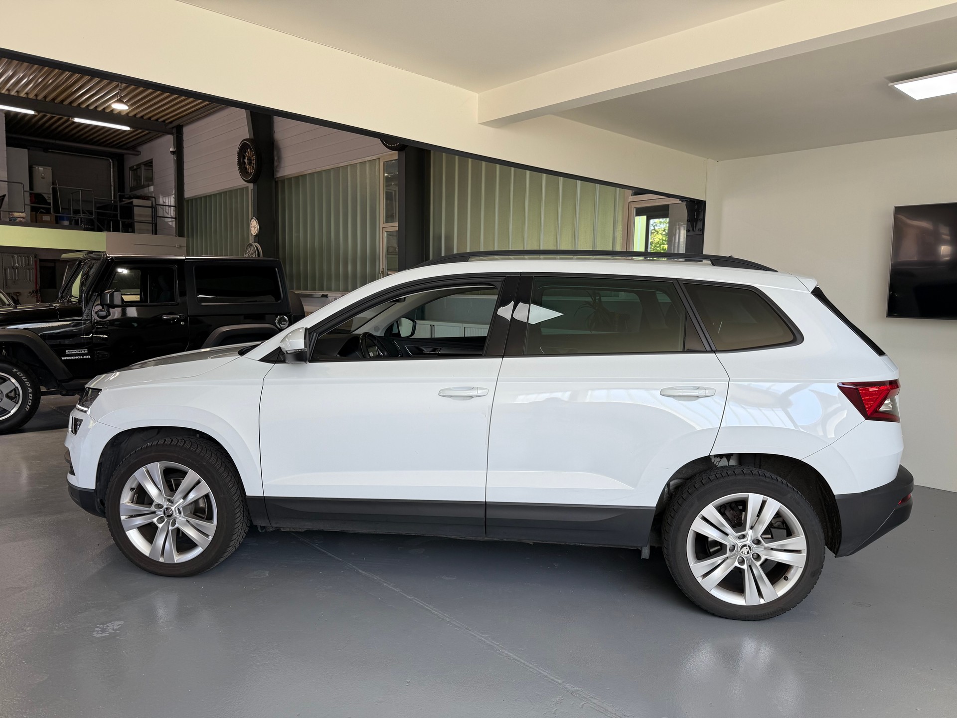 SKODA Karoq 1.5 TSI ACT Style DSG-image-3