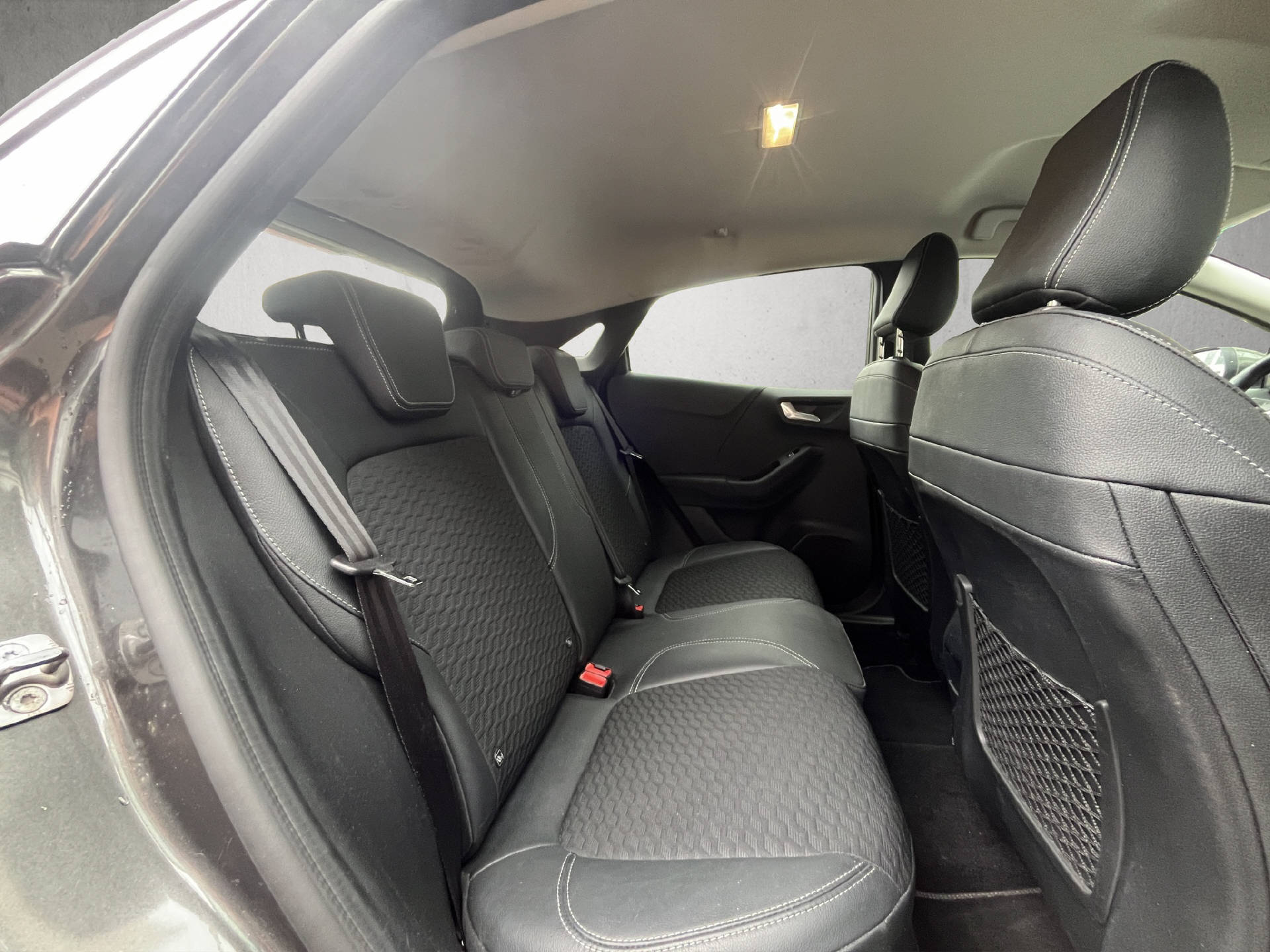 FORD Puma 1.0 EcoB Titanium X-image-19