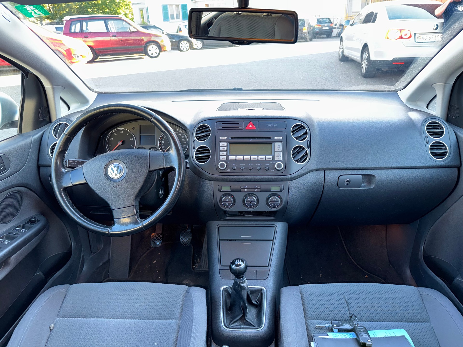 VW Golf Plus 1.6 FSI Goal-image-11
