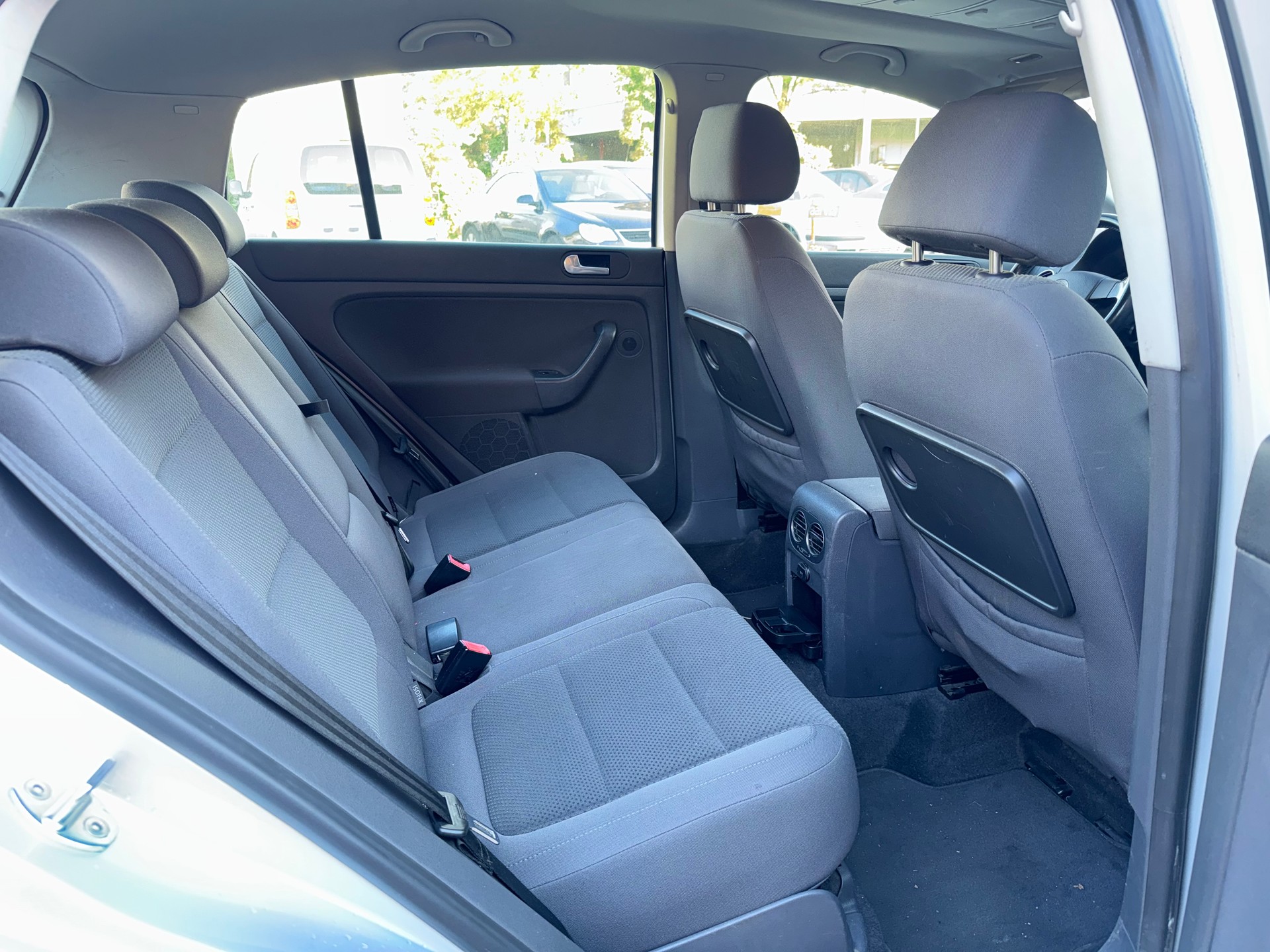 VW Golf Plus 1.6 FSI Goal-image-10