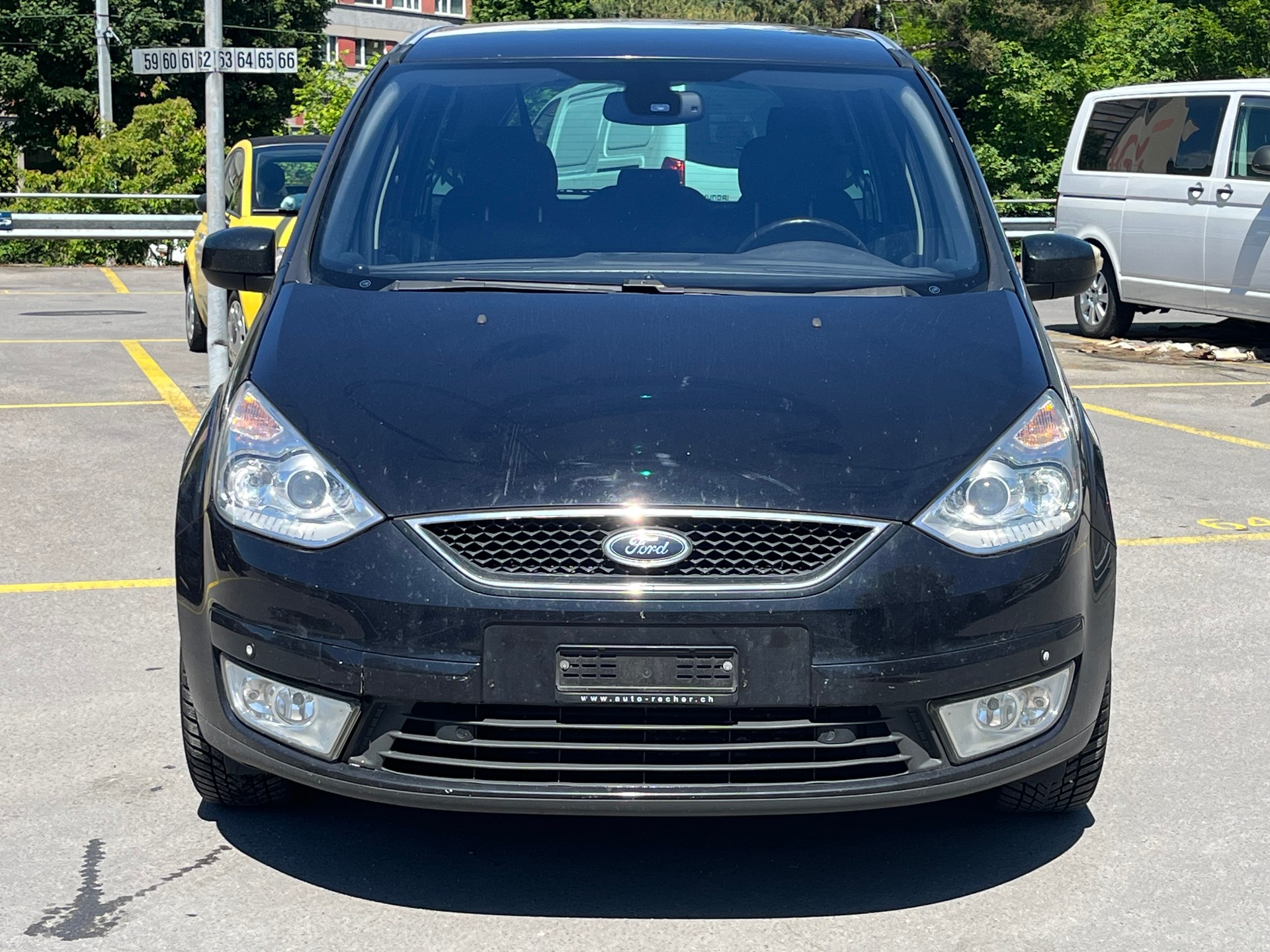 FORD Galaxy 2.0 TDCi Ghia-image-1