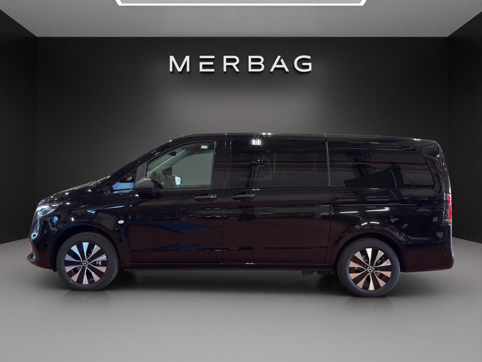 MERCEDES-BENZ Vito 116 CDI Lang Tourer 9G-Tronic 4M Select-image-5