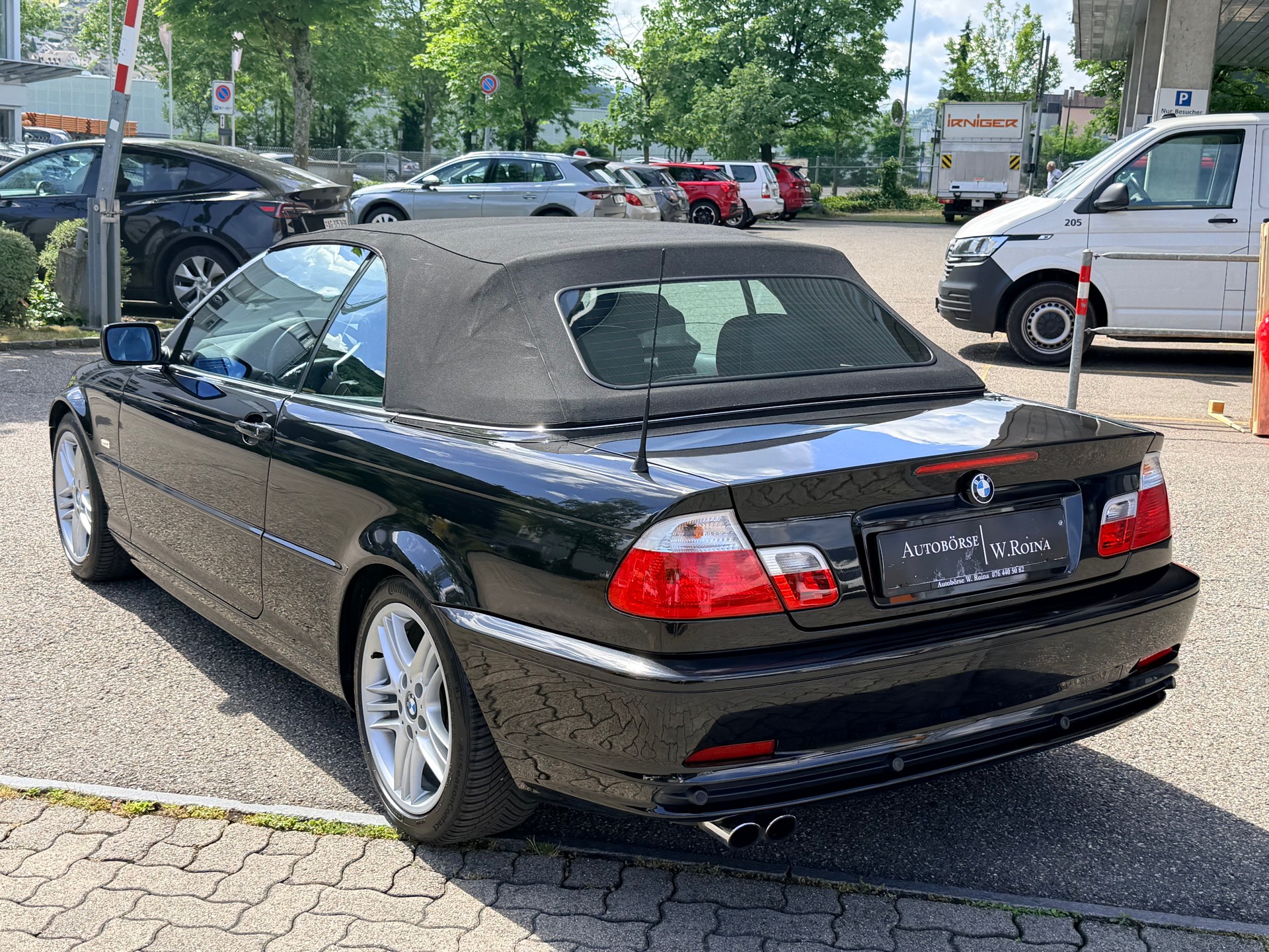 BMW 330Ci Cabriolet-image-10