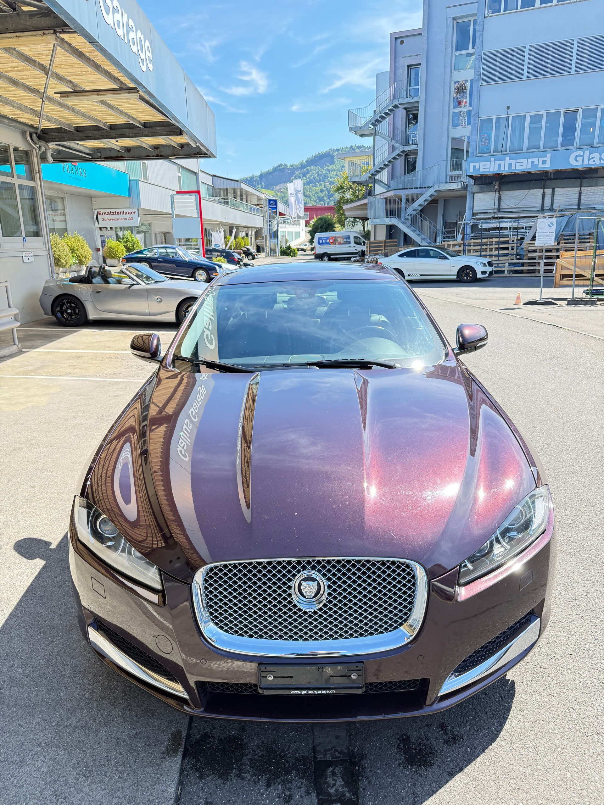 JAGUAR XF 2.2d-image-4