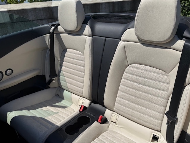 MERCEDES-BENZ C 400 AMG Line 4matic Cabrio-image-8