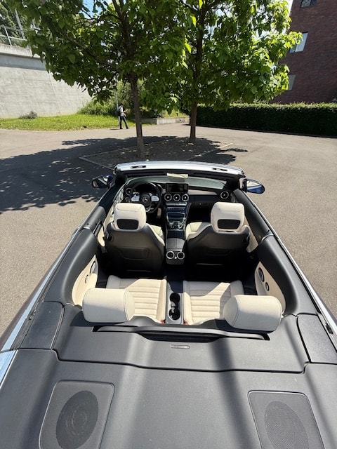 MERCEDES-BENZ C 400 AMG Line 4matic Cabrio-image-9