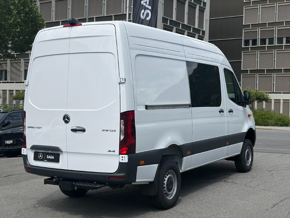 MERCEDES-BENZ Sprinter 319 CDI Pro KA Worker 4Matic-image-9