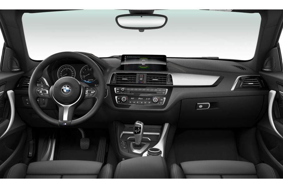 BMW 220i M Sport Steptronic-showroom-element-3