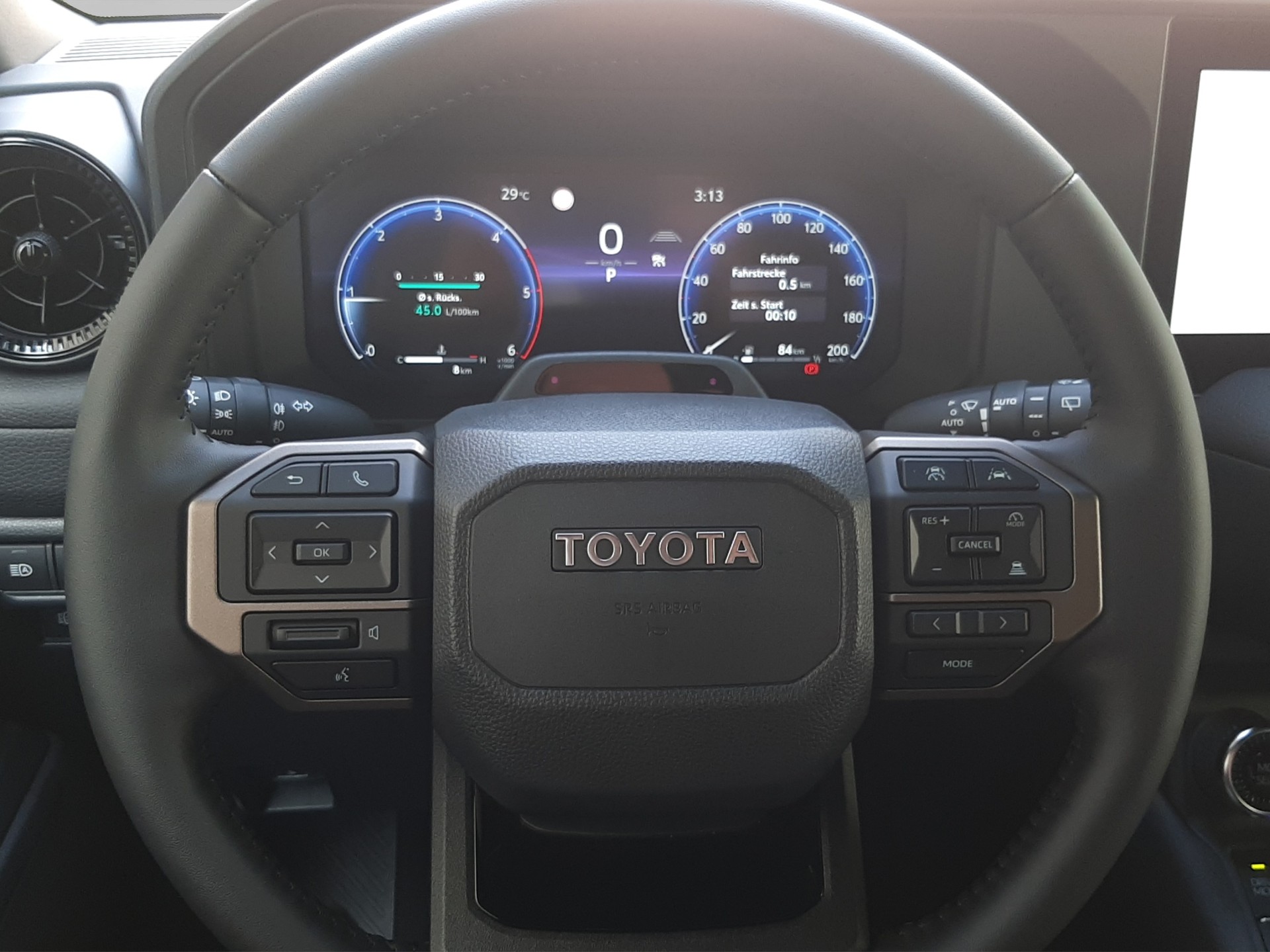 TOYOTA Land Cruiser 2.8 D 48V Style-image-10