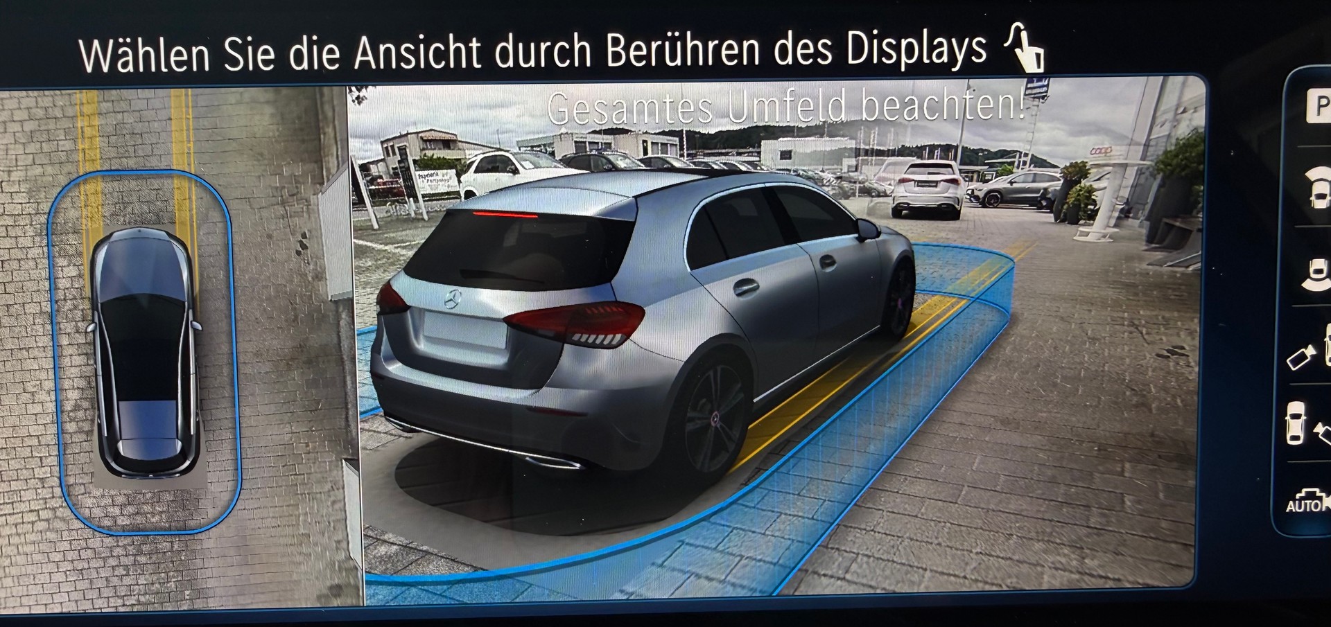 MERCEDES-BENZ A 250 AMG Line 4Matic 8G-DCT-image-16
