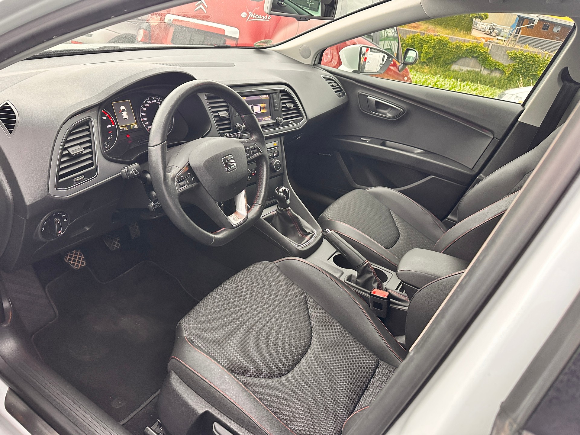 SEAT Leon 1.4 TSI FR-image-13
