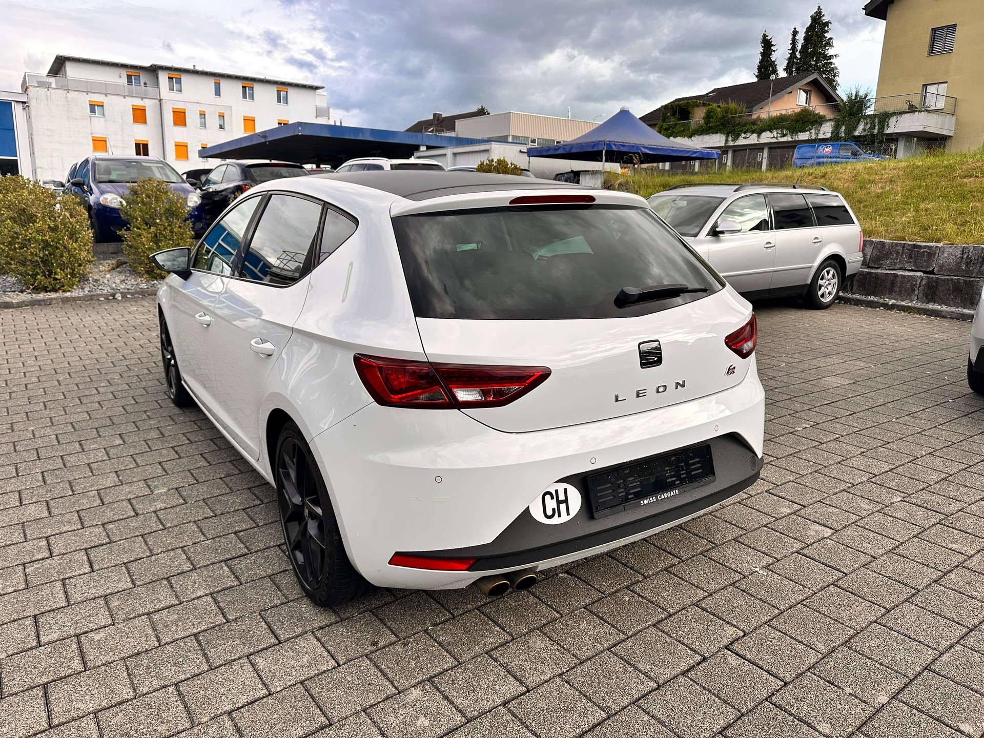 SEAT Leon 1.4 TSI FR-image-12