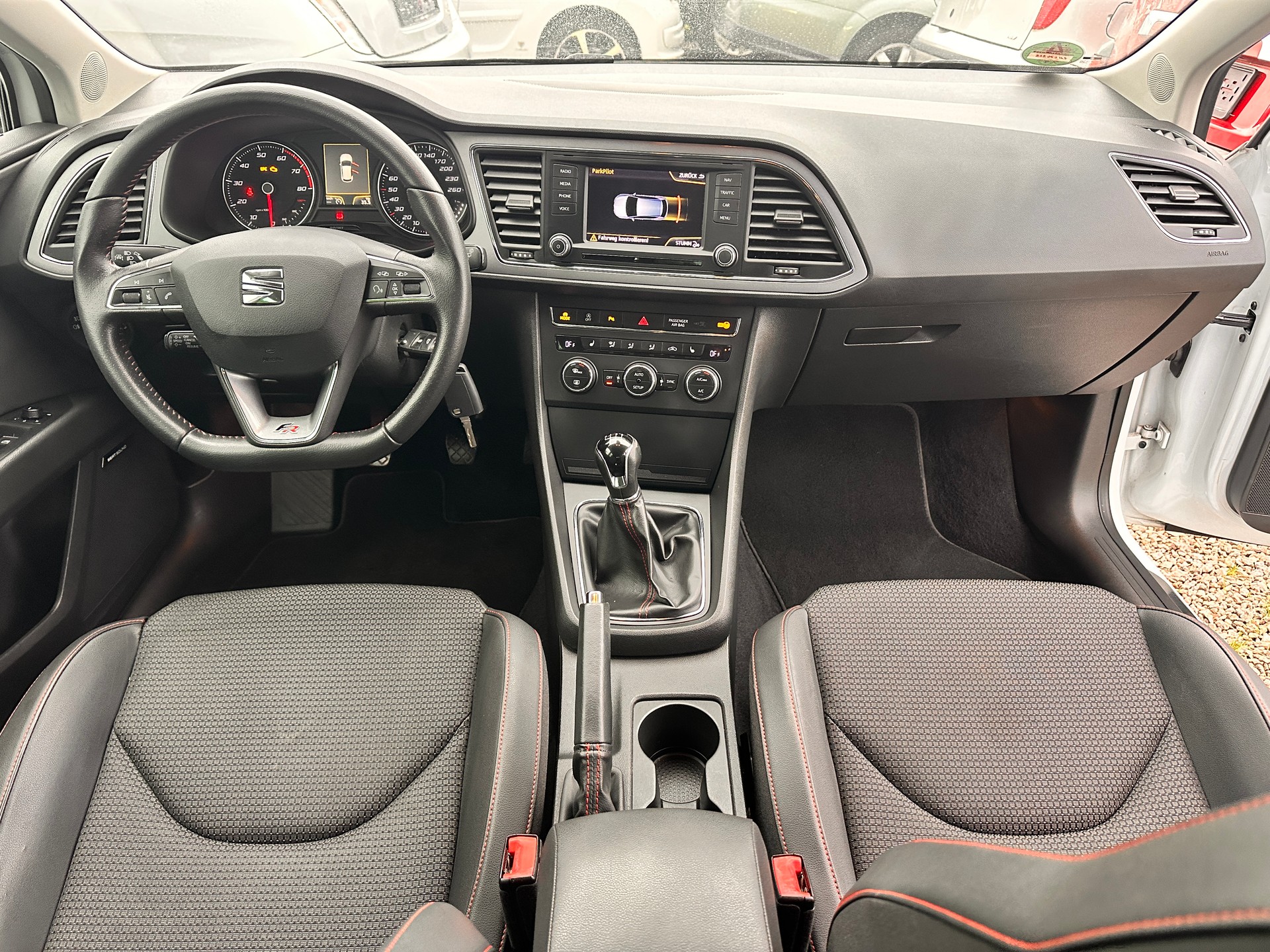 SEAT Leon 1.4 TSI FR-showroom-element-2