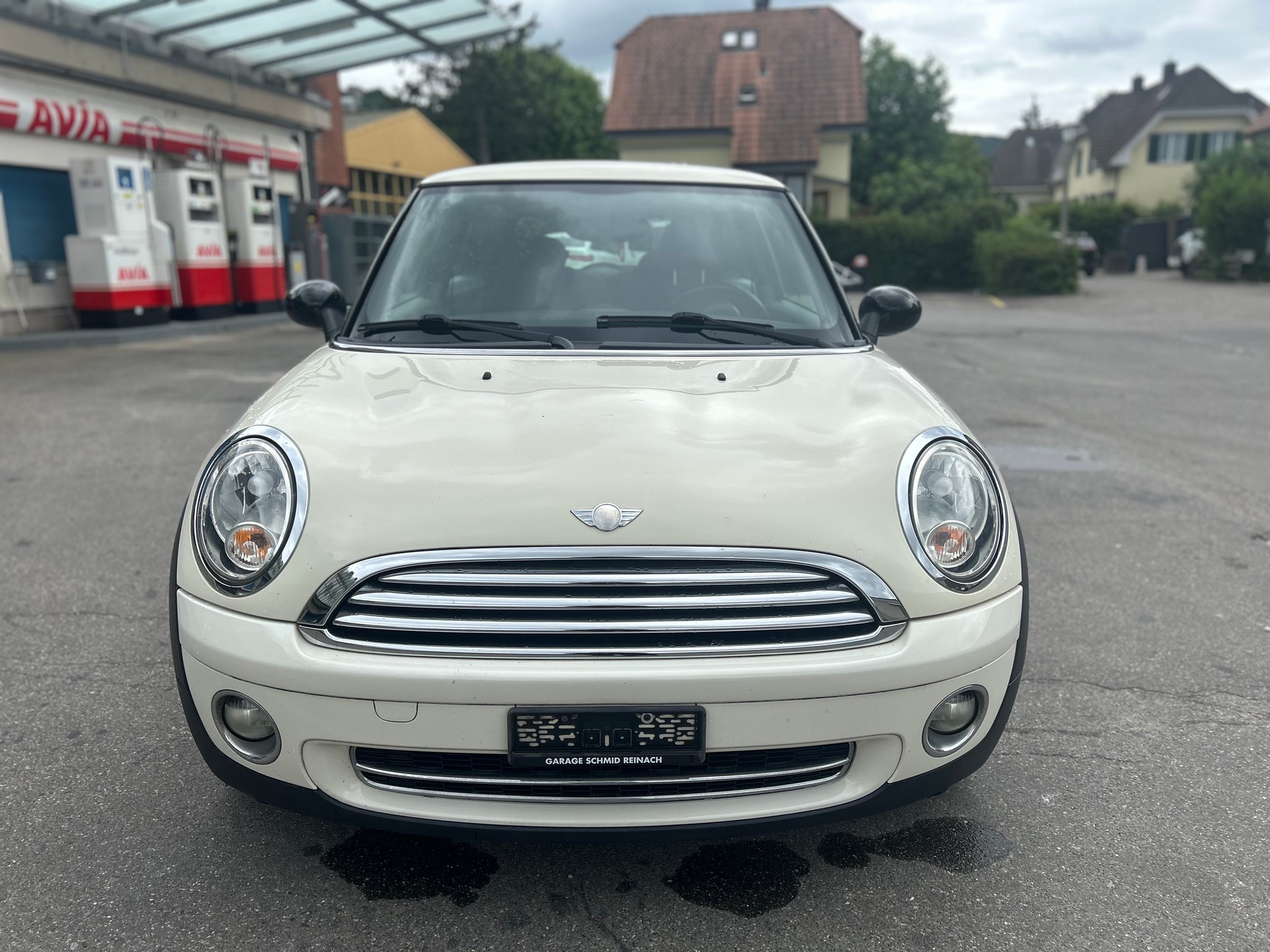 MINI One-image-2