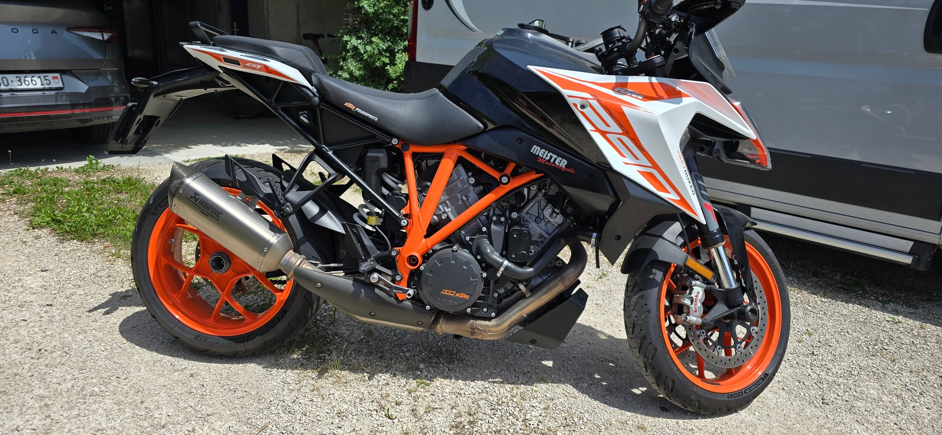 KTM 1290 Super Duke GT-image-0