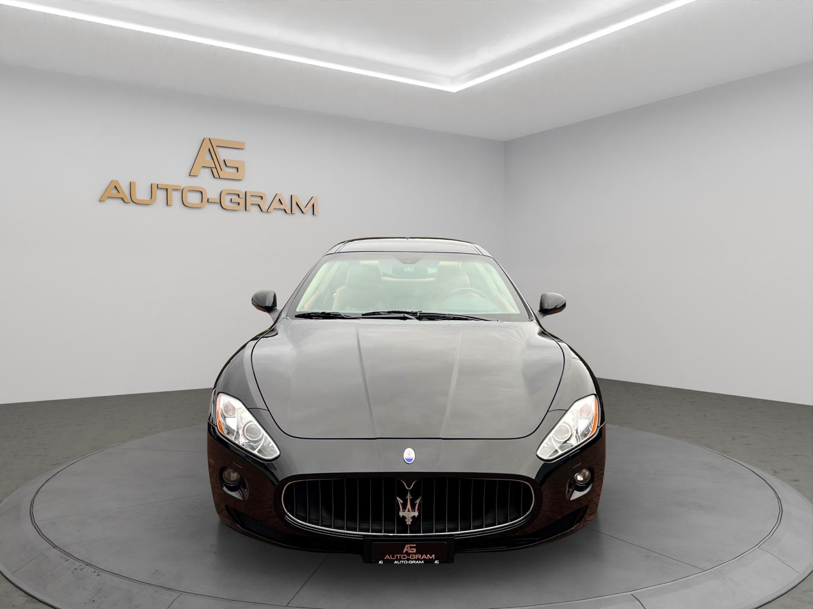 MASERATI GranTurismo Automatica-image-7