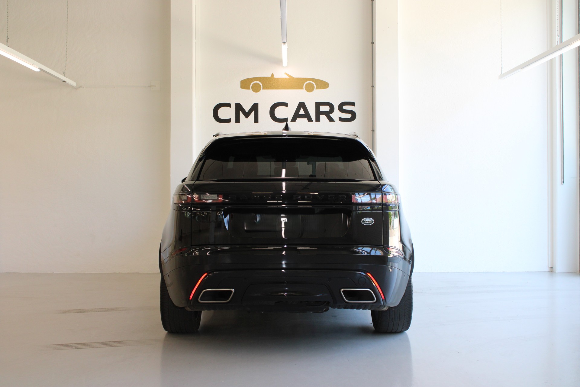 LAND ROVER Range Rover Velar R-Dynamic D 300 Automatic-showroom-element-3