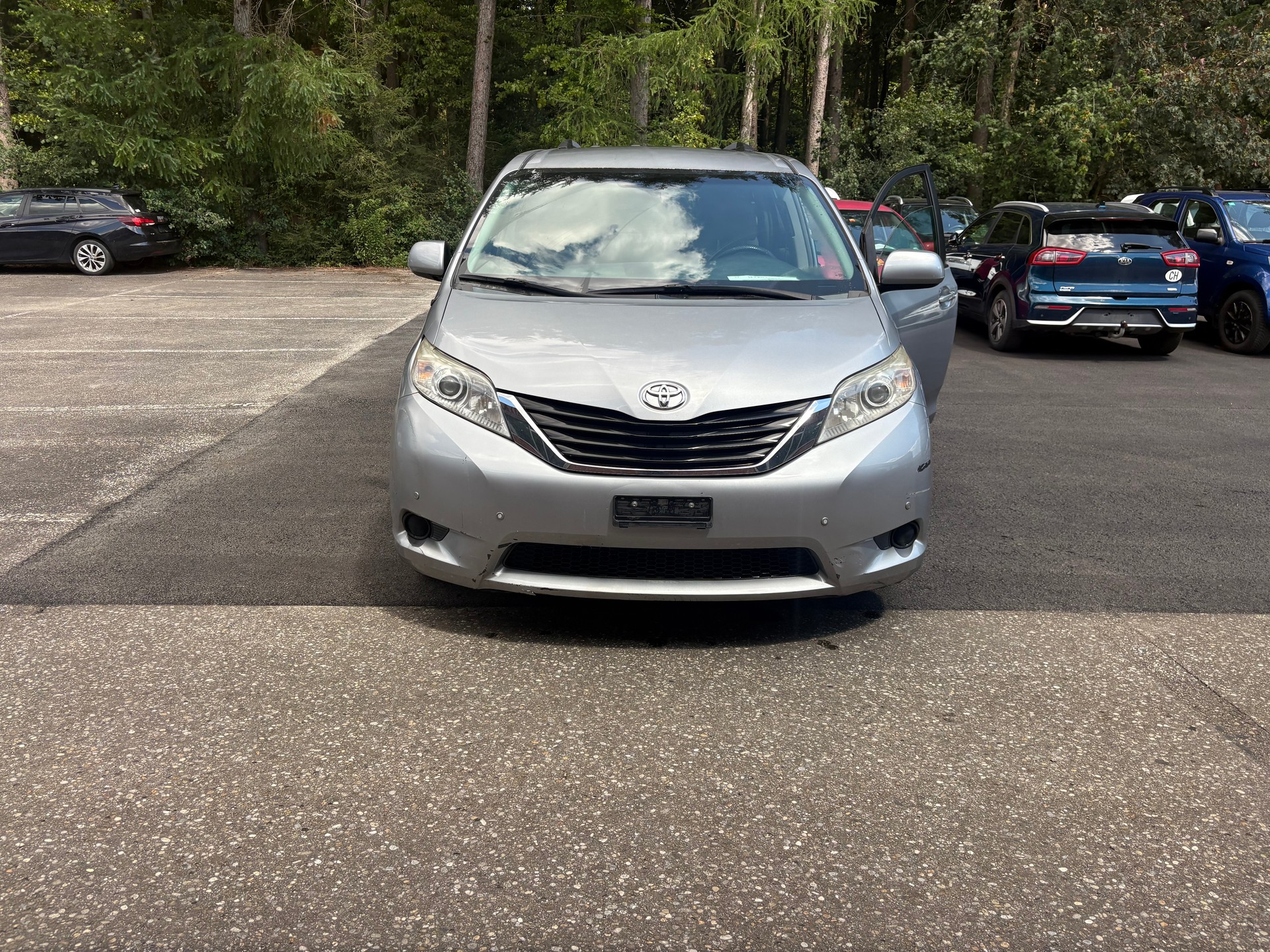 TOYOTA Sienna