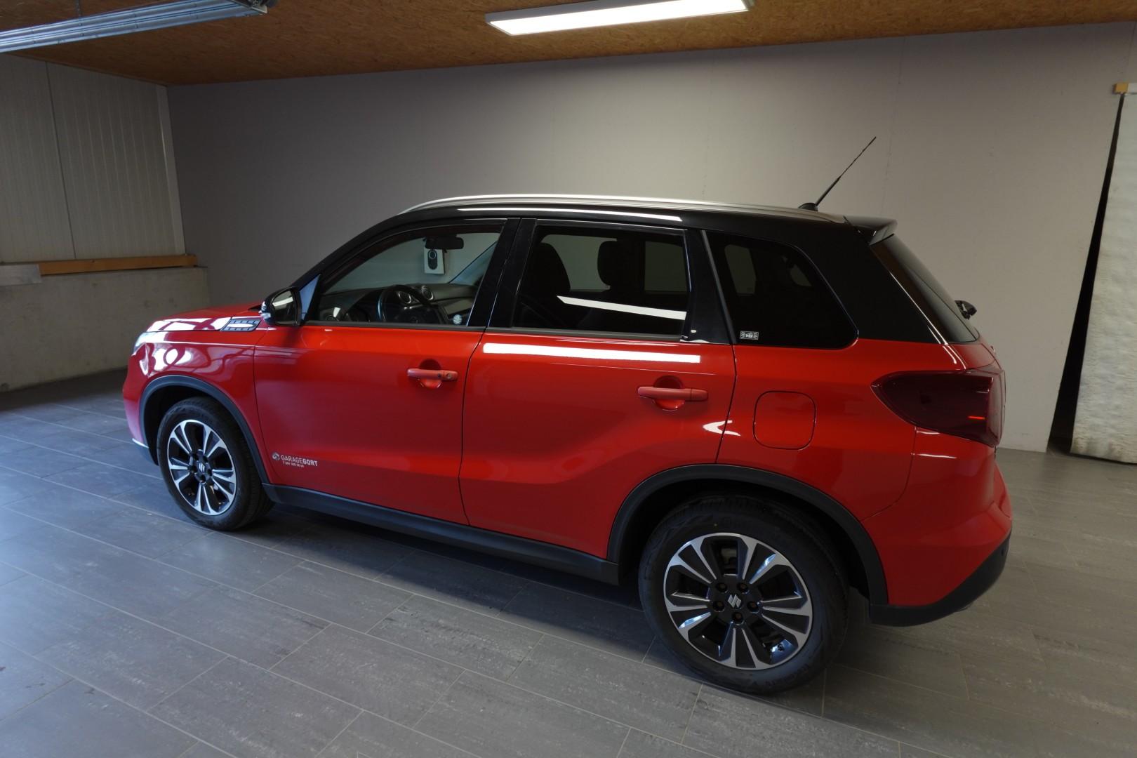 SUZUKI Vitara 1.4 T Compact Top 4x4-image-13