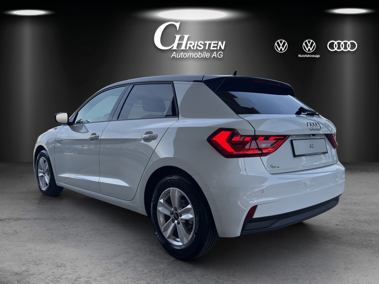AUDI A1 Sportback 30 TFSI Attraction S-tronic-showroom-element-3