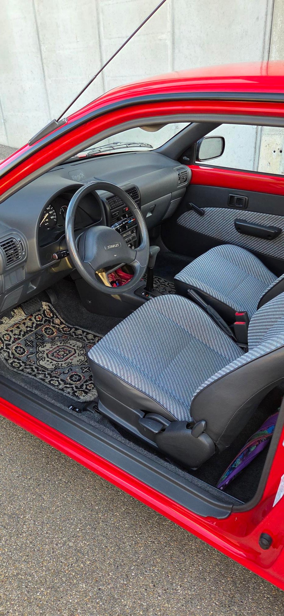 TOYOTA STARLET-image-6