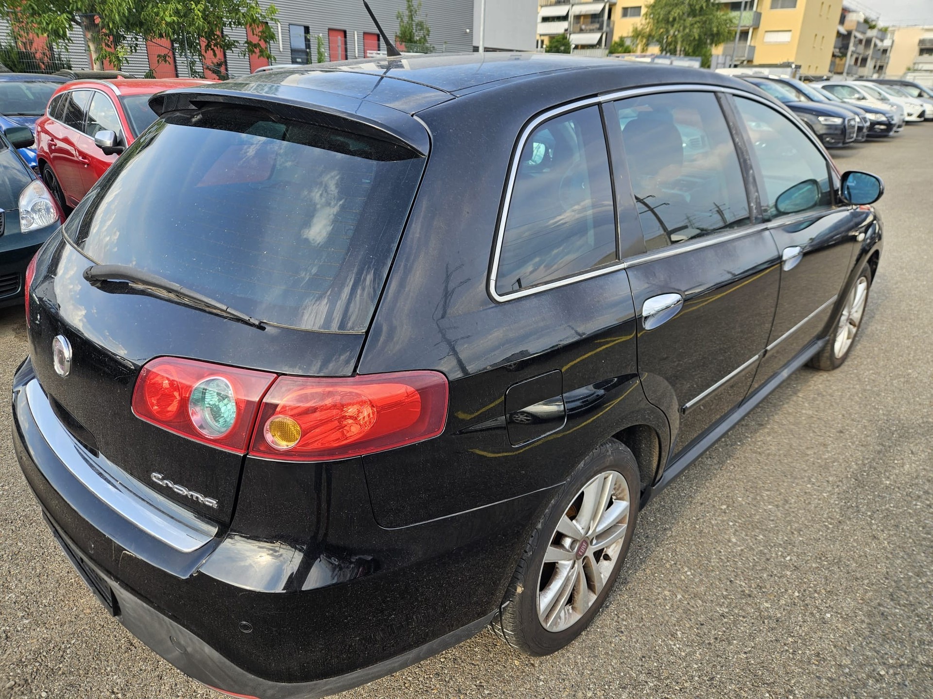 FIAT Croma 1.9 16V JTD Emotion-image-3