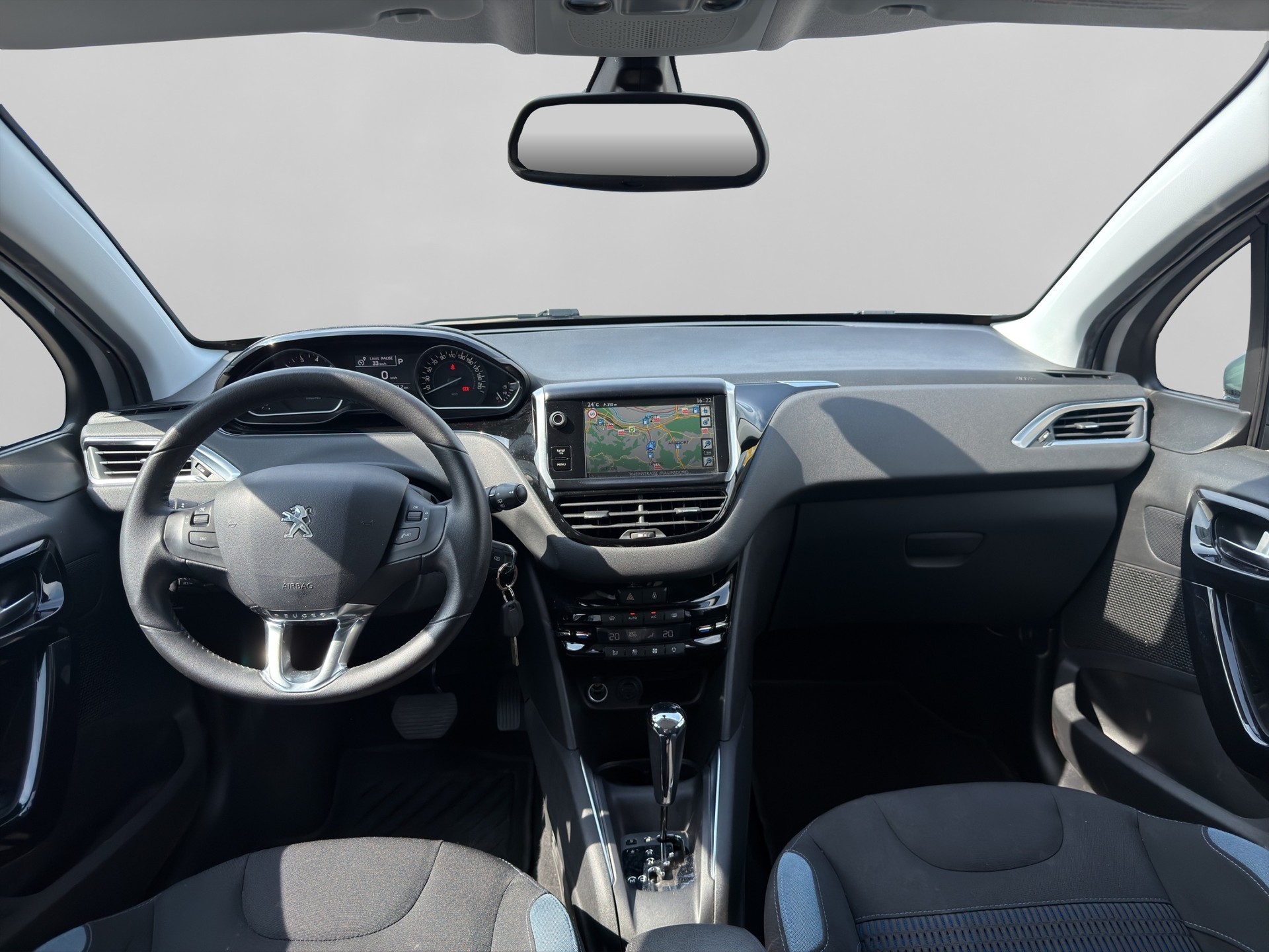 PEUGEOT 208 1.6 VTI Allure Automatik-image-10