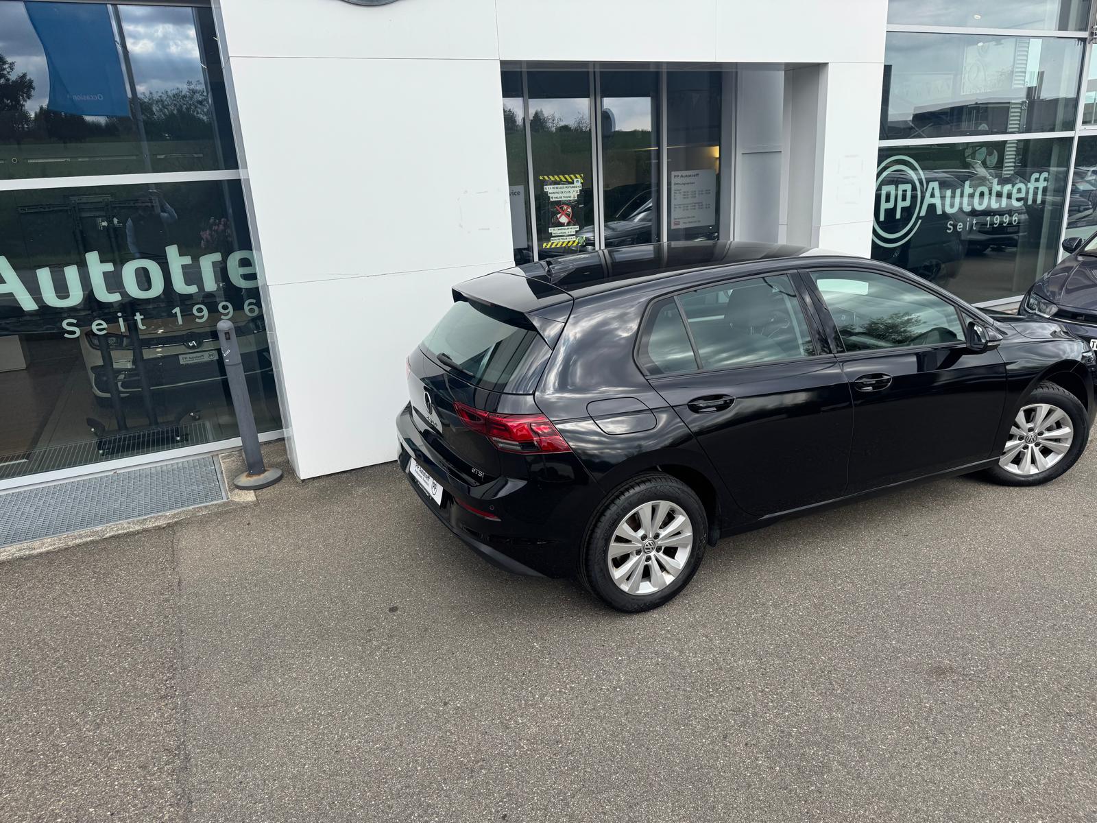 VW Golf 1.0 eTSI mHEV ACTLife DSG-image-3