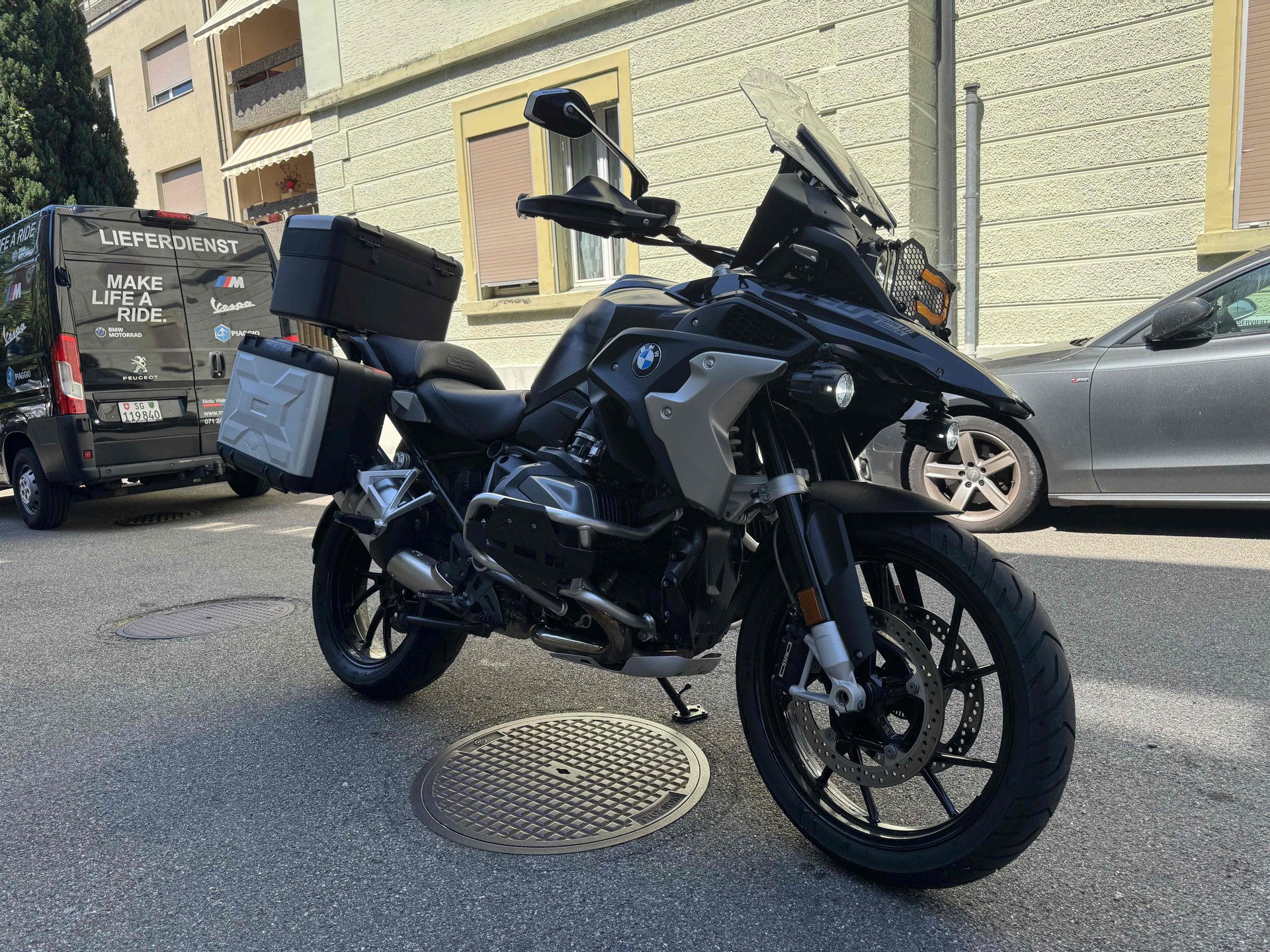 BMW R 1250 GS Adventure-image-4