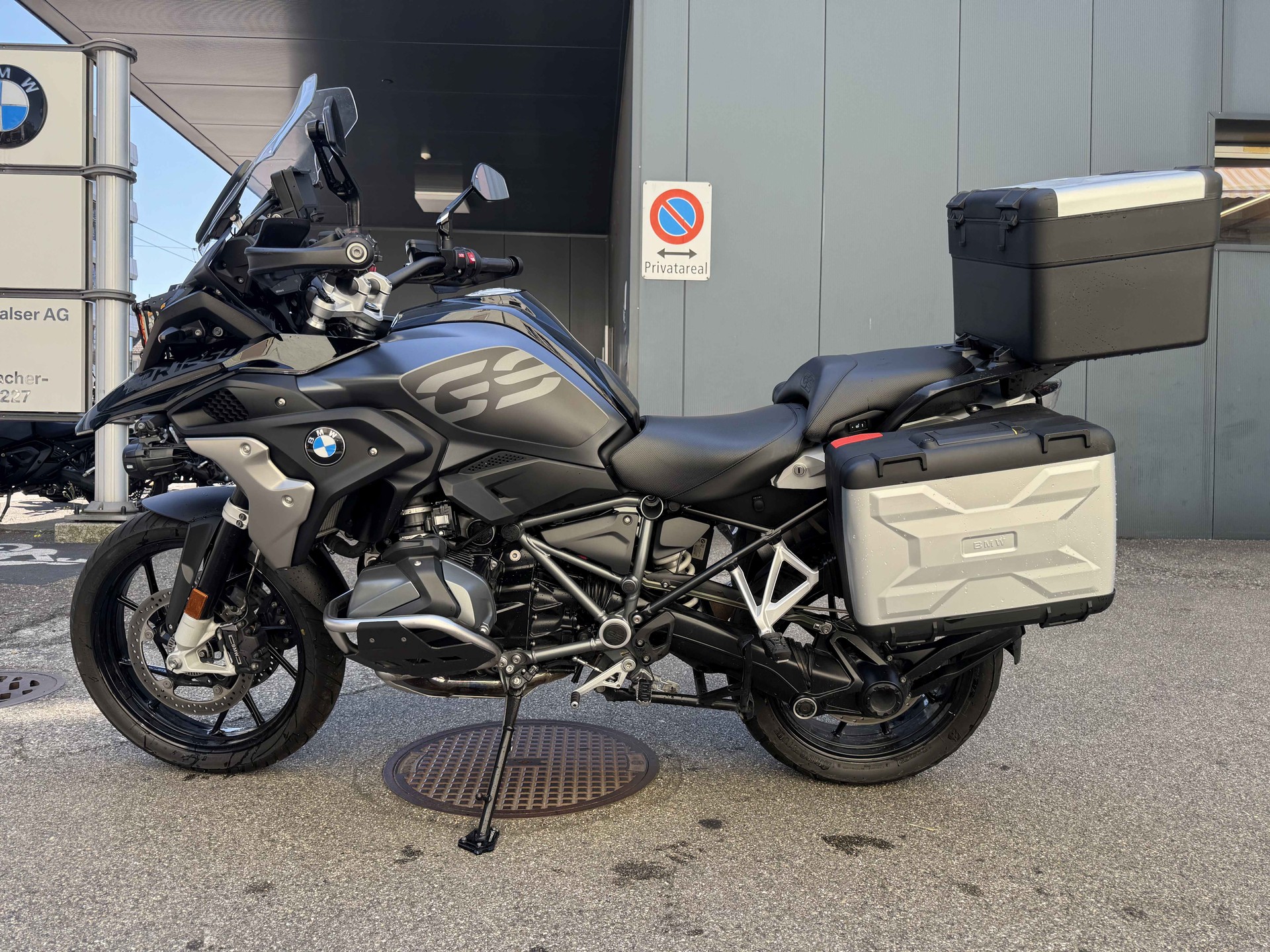 BMW R 1250 GS Adventure-image-1