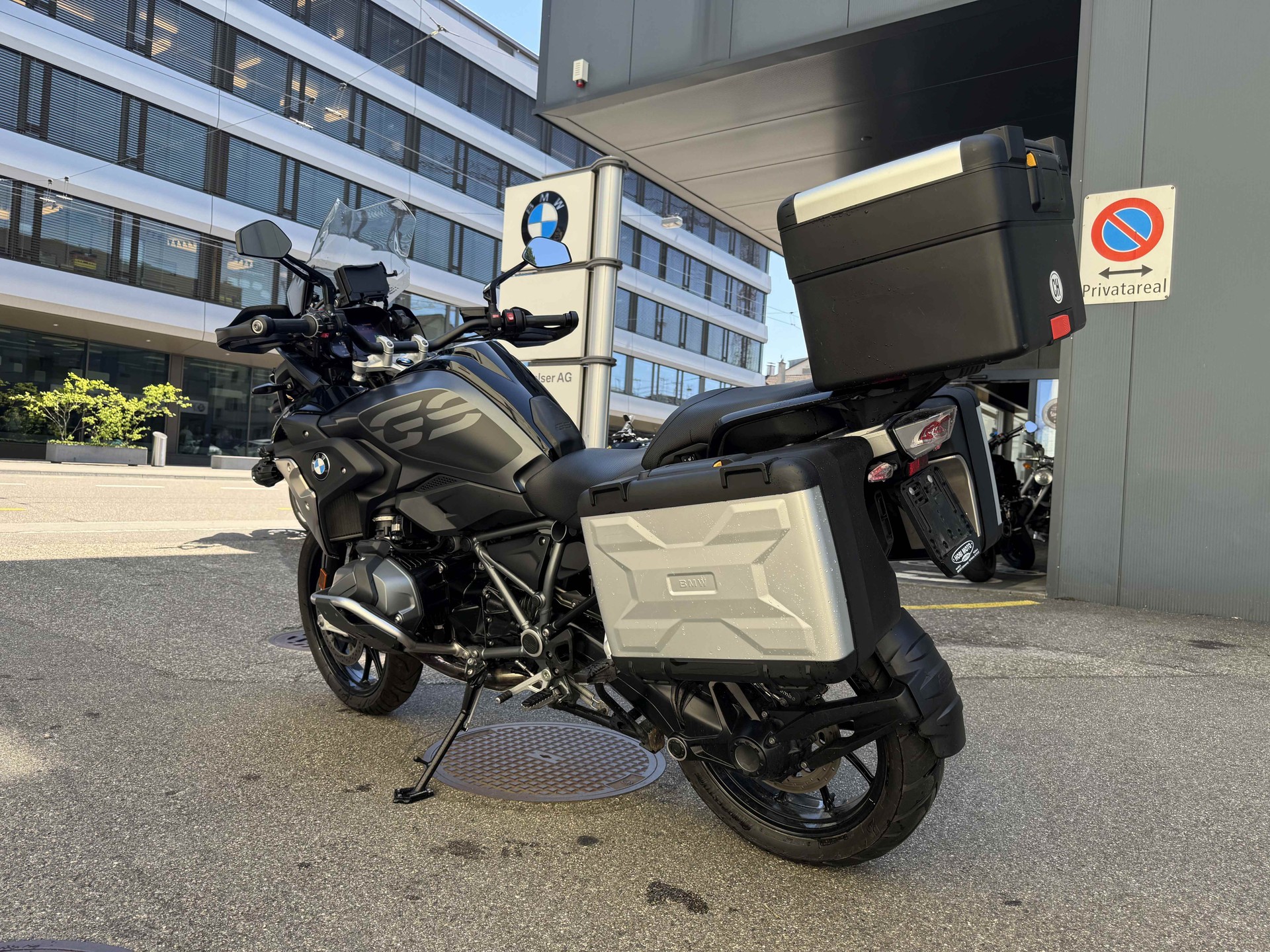 BMW R 1250 GS Adventure-image-2