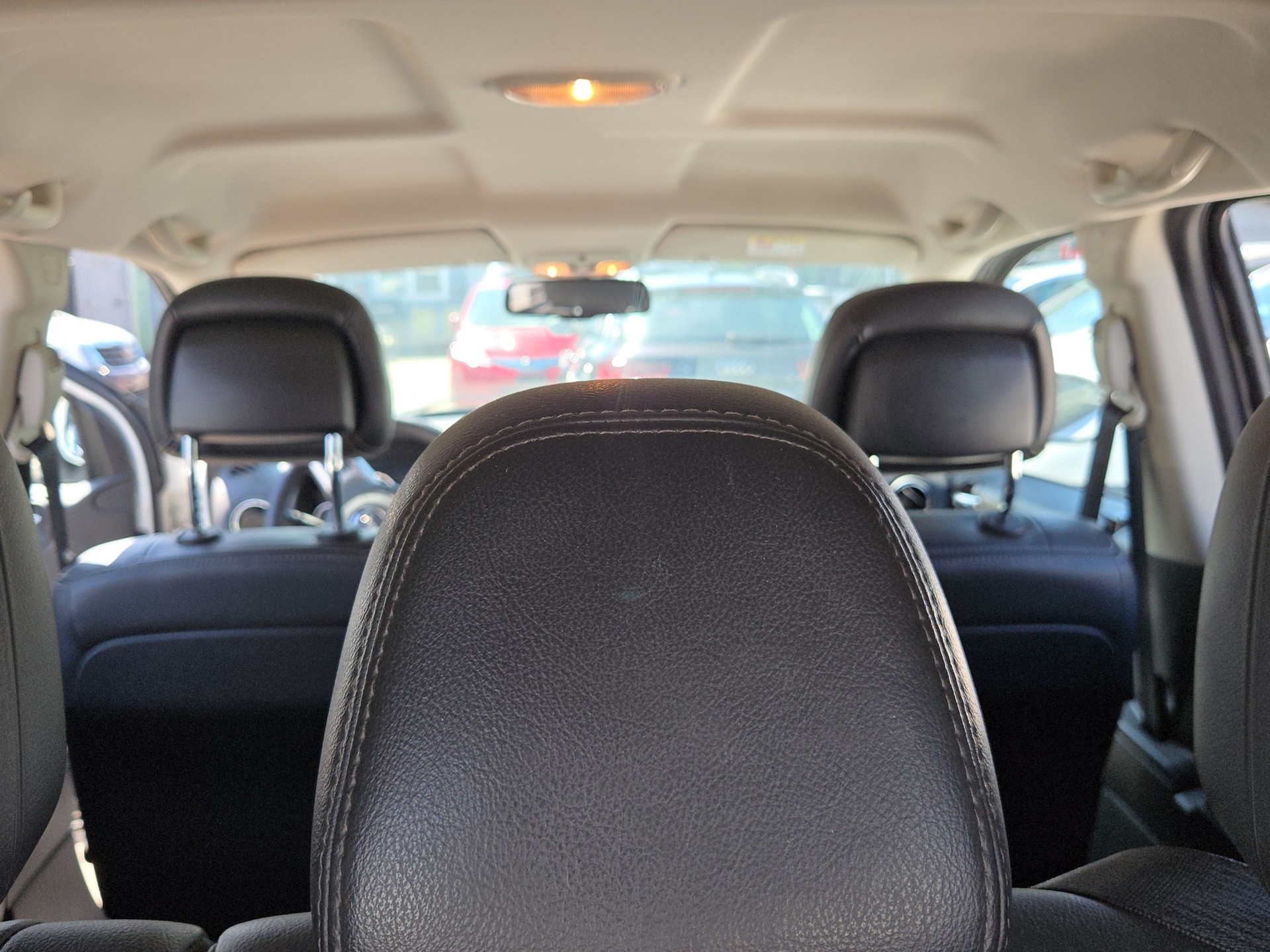 JEEP Compass 2.4 Limited Automatic-showroom-element-2