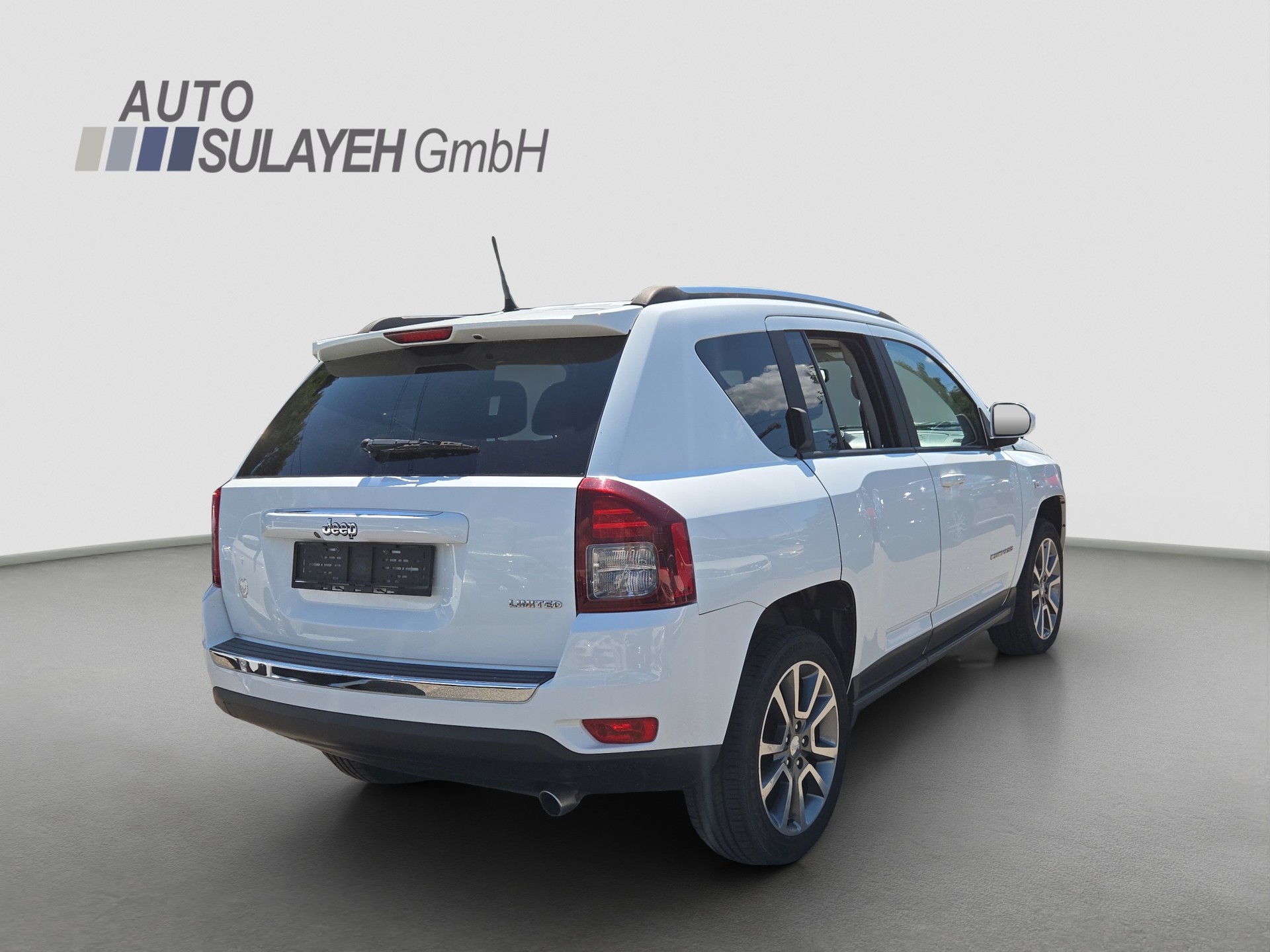 JEEP Compass 2.4 Limited Automatic-showroom-element-1