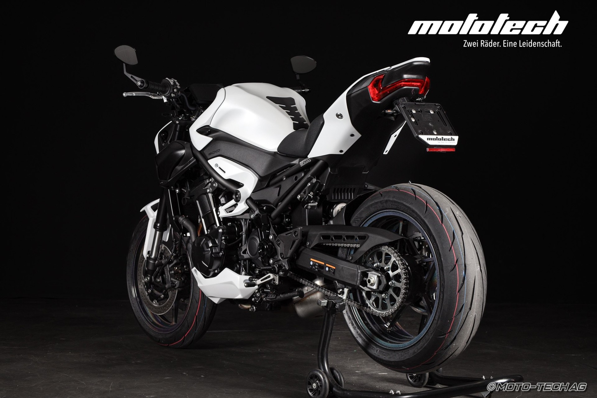 KAWASAKI Z 900 MY26 (35/92kW) STAGE 1 Ghost Edition-image-3