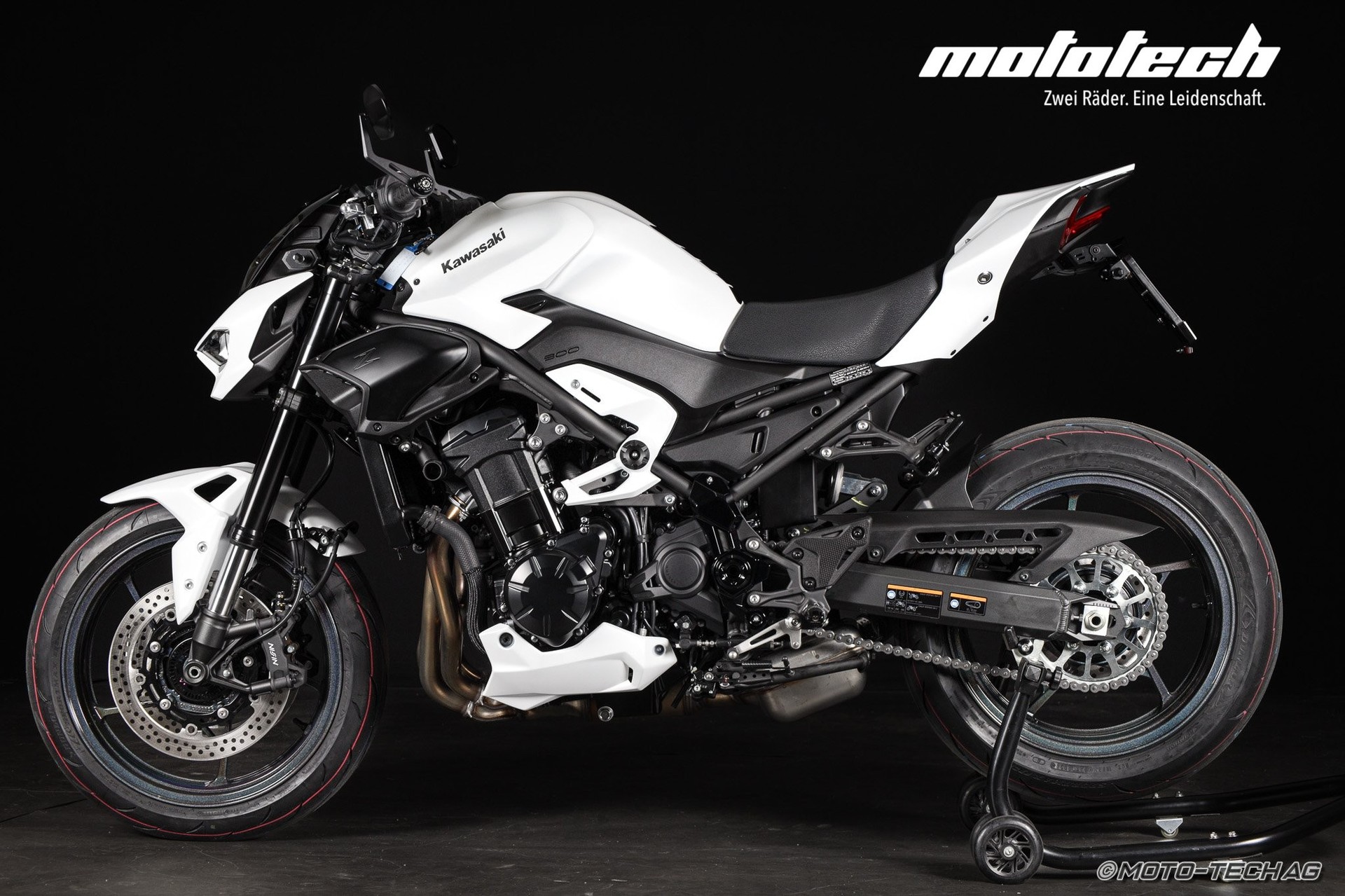 KAWASAKI Z 900 MY26 (35/92kW) STAGE 1 Ghost Edition-image-4