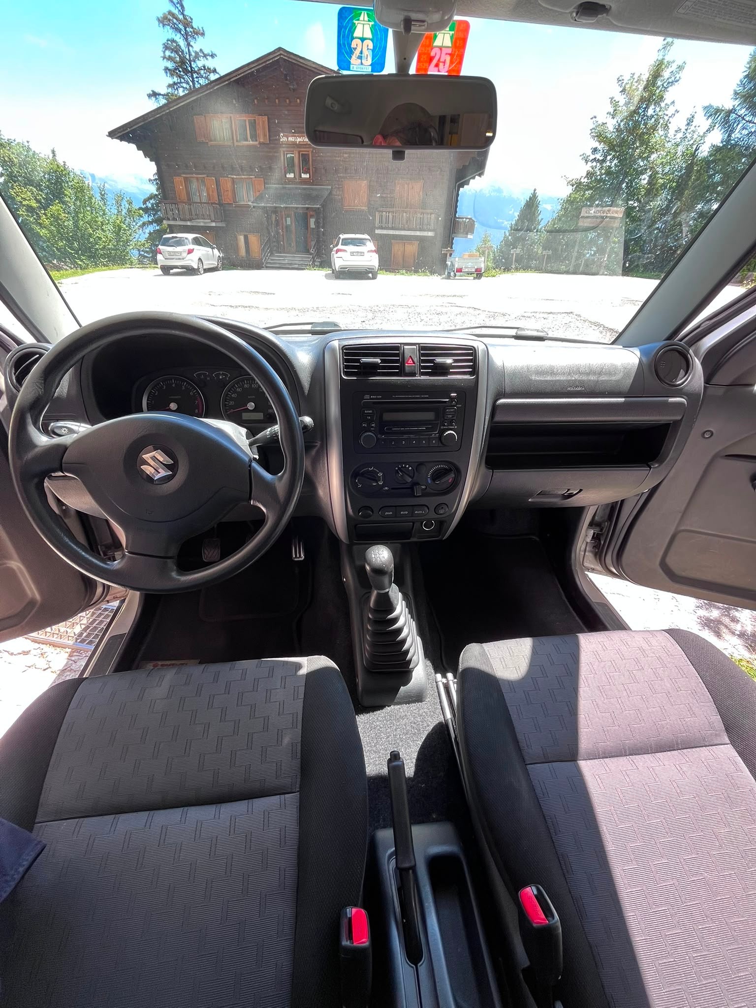 SUZUKI Jimny 1.3 16V GL Top-image-9