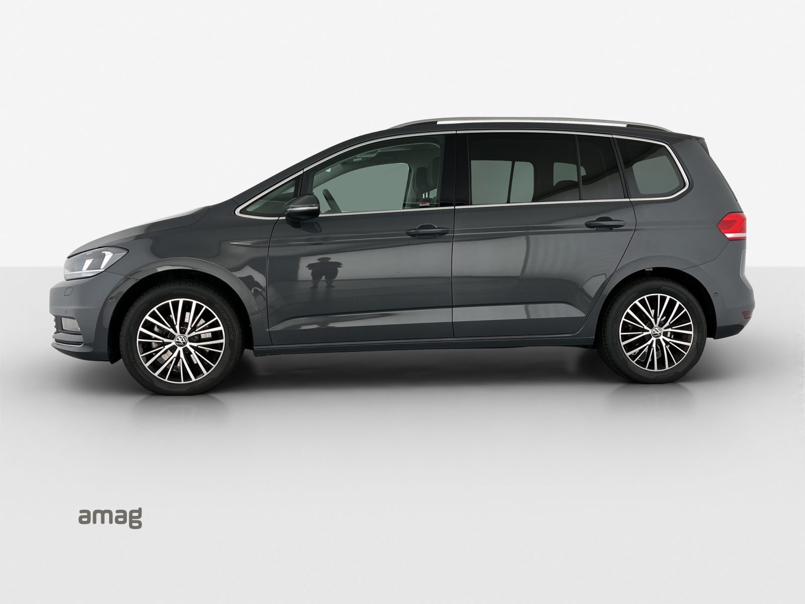 VW Touran 1.5 TSI EVO Highline DSG-showroom-element-1