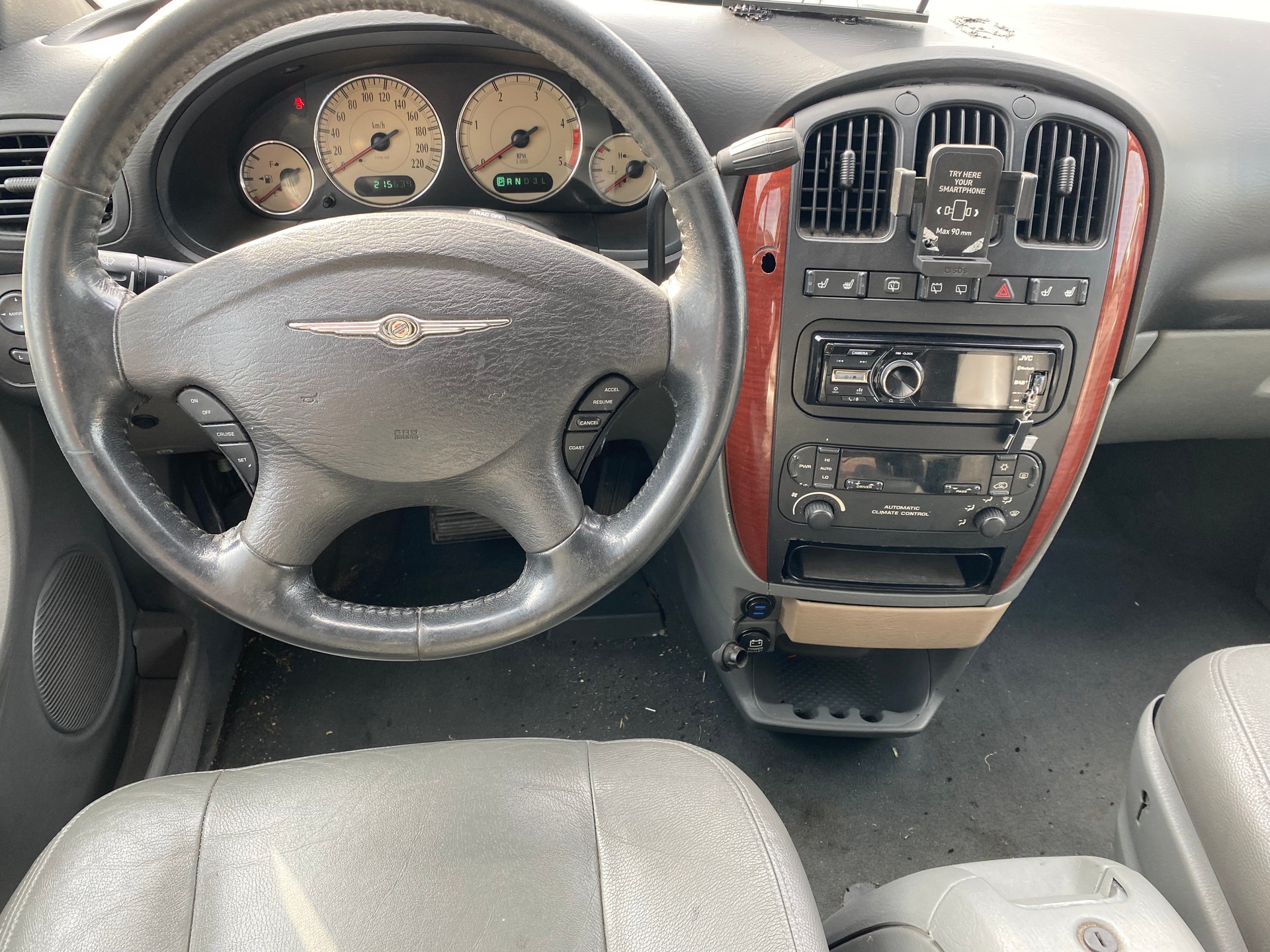 CHRYSLER Grand Voy. 2.8 CRD LTD Automatic-image-5