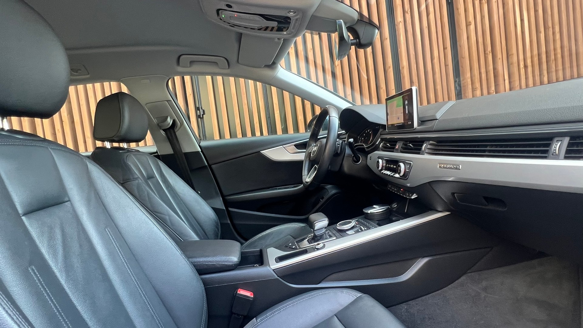 AUDI A4 ALLROAD 2.0 TFSI QUATTRO S-TRONIC l 251 PS-image-25