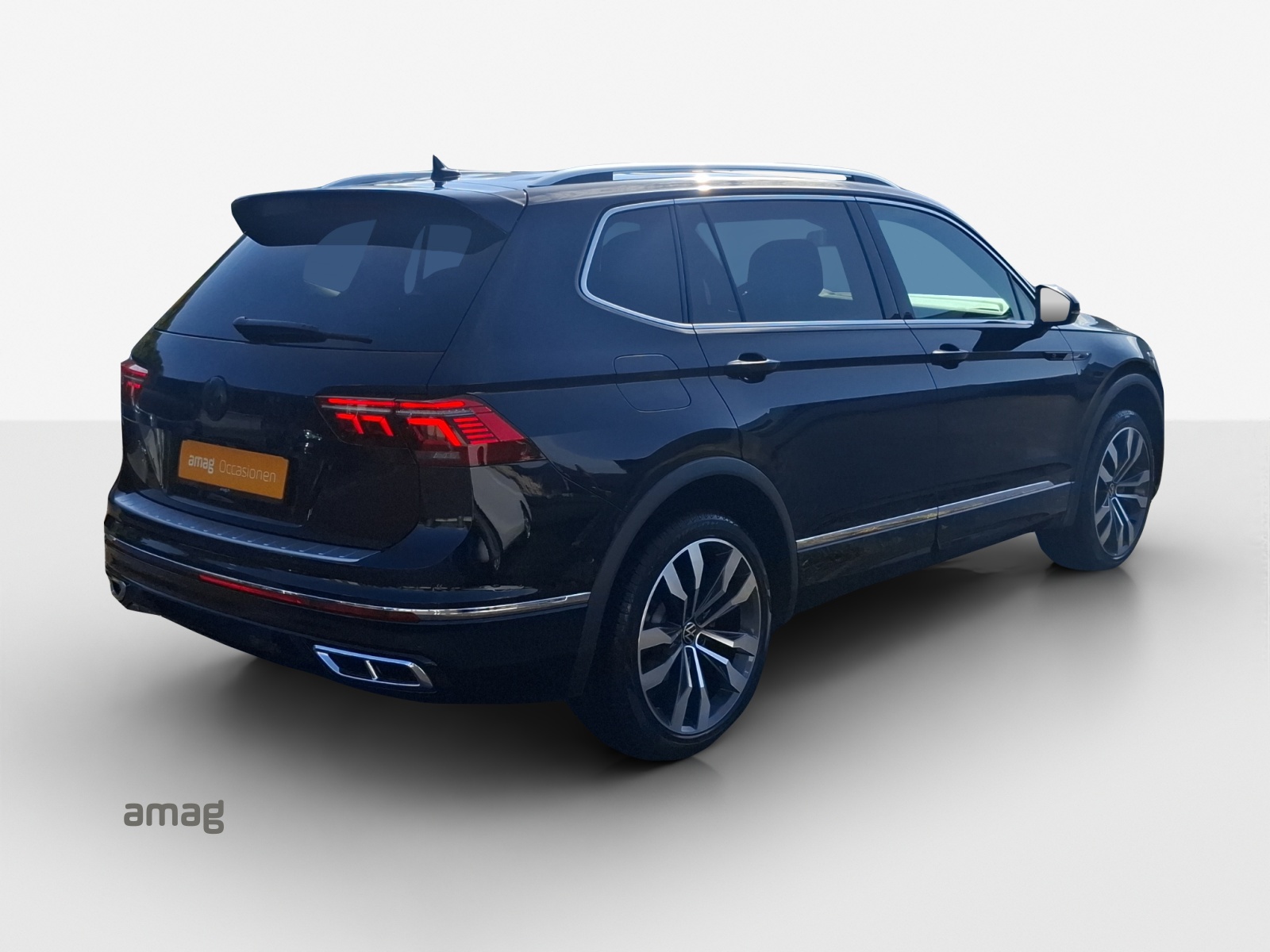 VW Tiguan Allspace 2.0 TDI SCR R-Line 4Motion DSG-image-4
