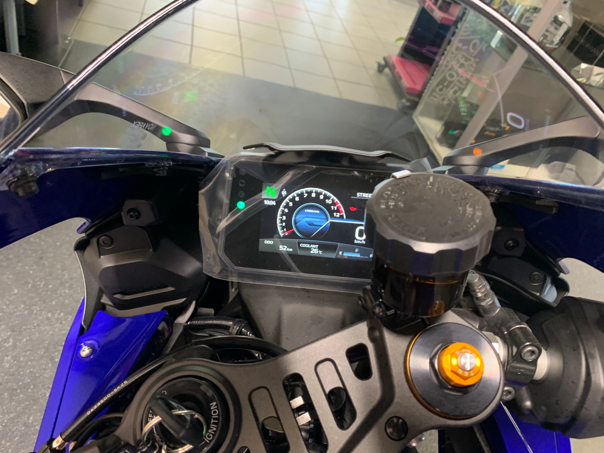 YAMAHA R7-image-3