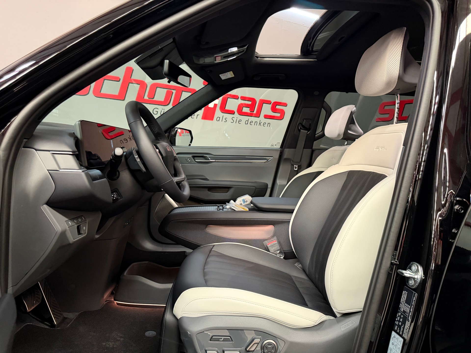 KIA EV9 99,8 kWh GT-Line 4x4-image-11