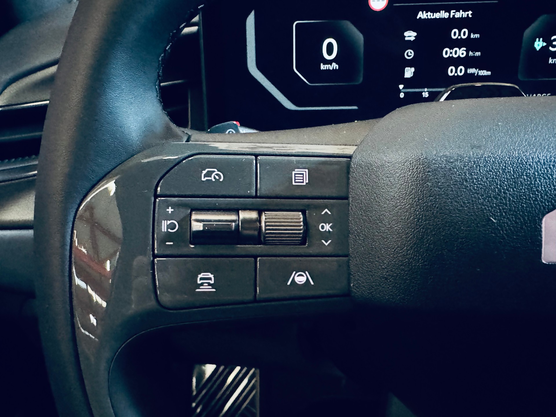 KIA EV9 99,8 kWh GT-Line 4x4-image-30