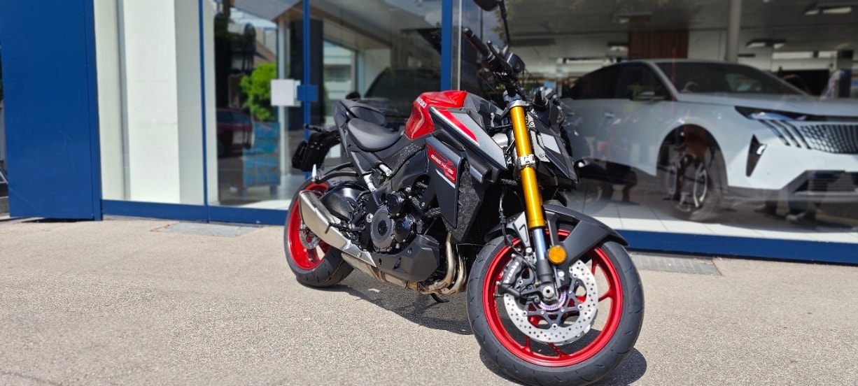 SUZUKI GSX-S 1000-image-1