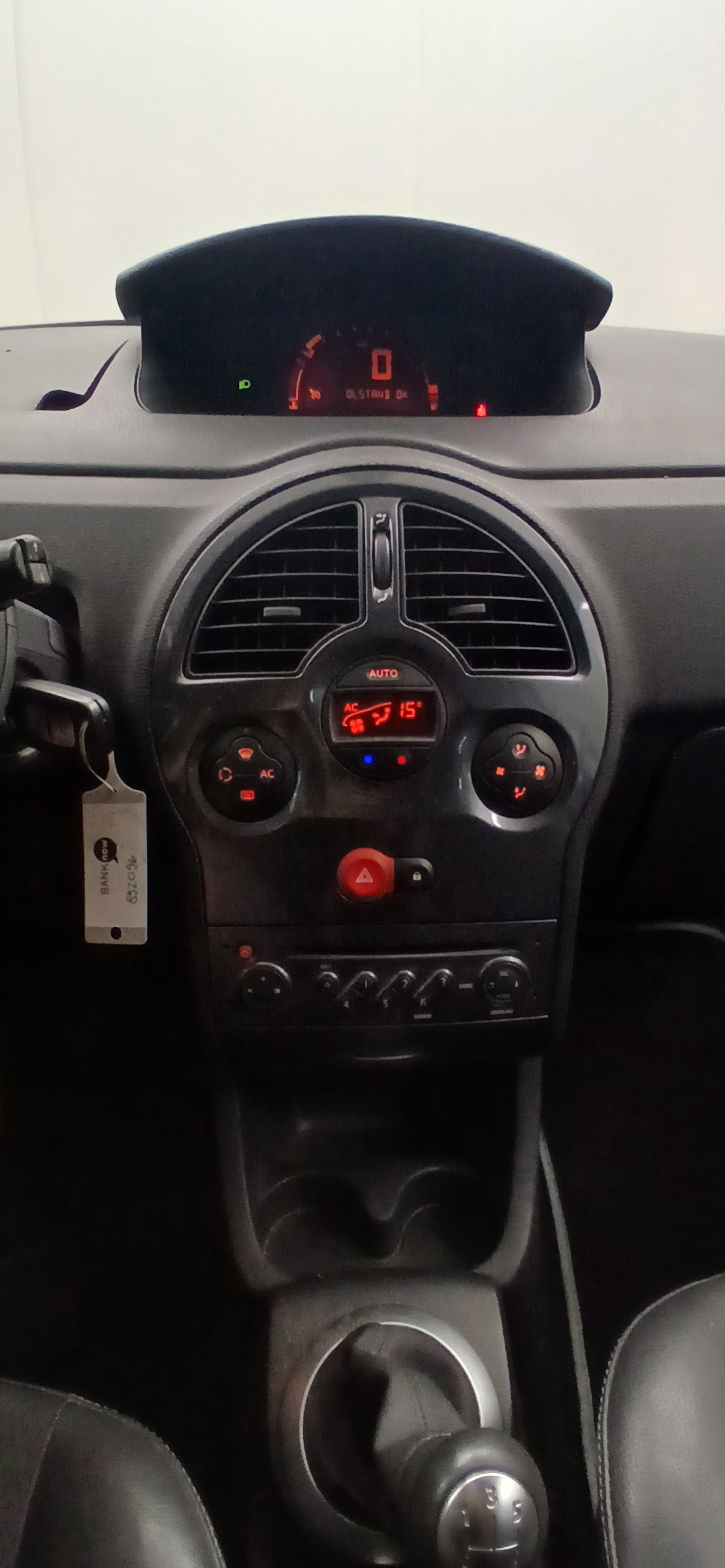 RENAULT Modus 1.2 16V T Expression-image-13
