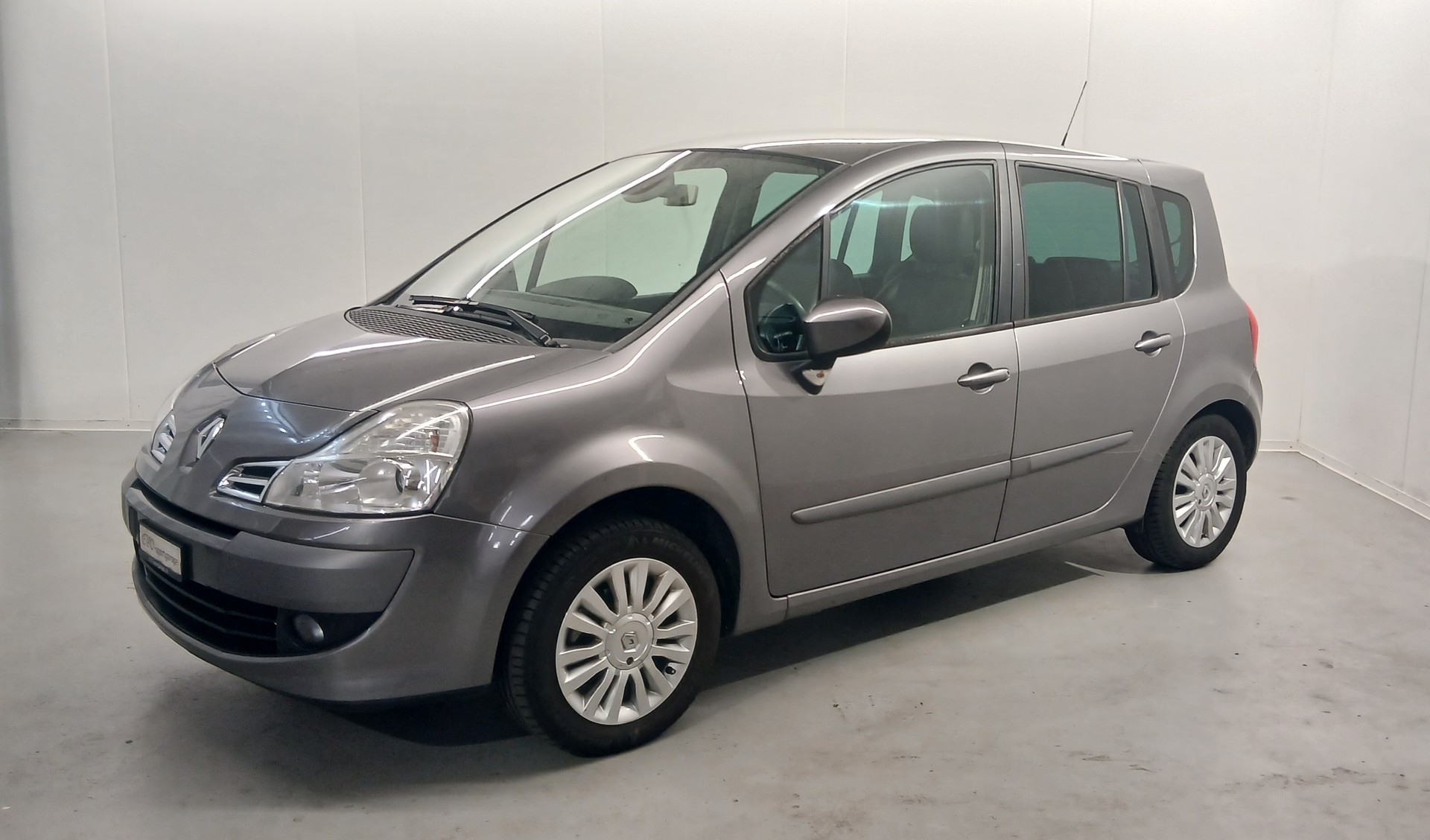 RENAULT Modus 1.2 16V T Expression-showroom-element-1