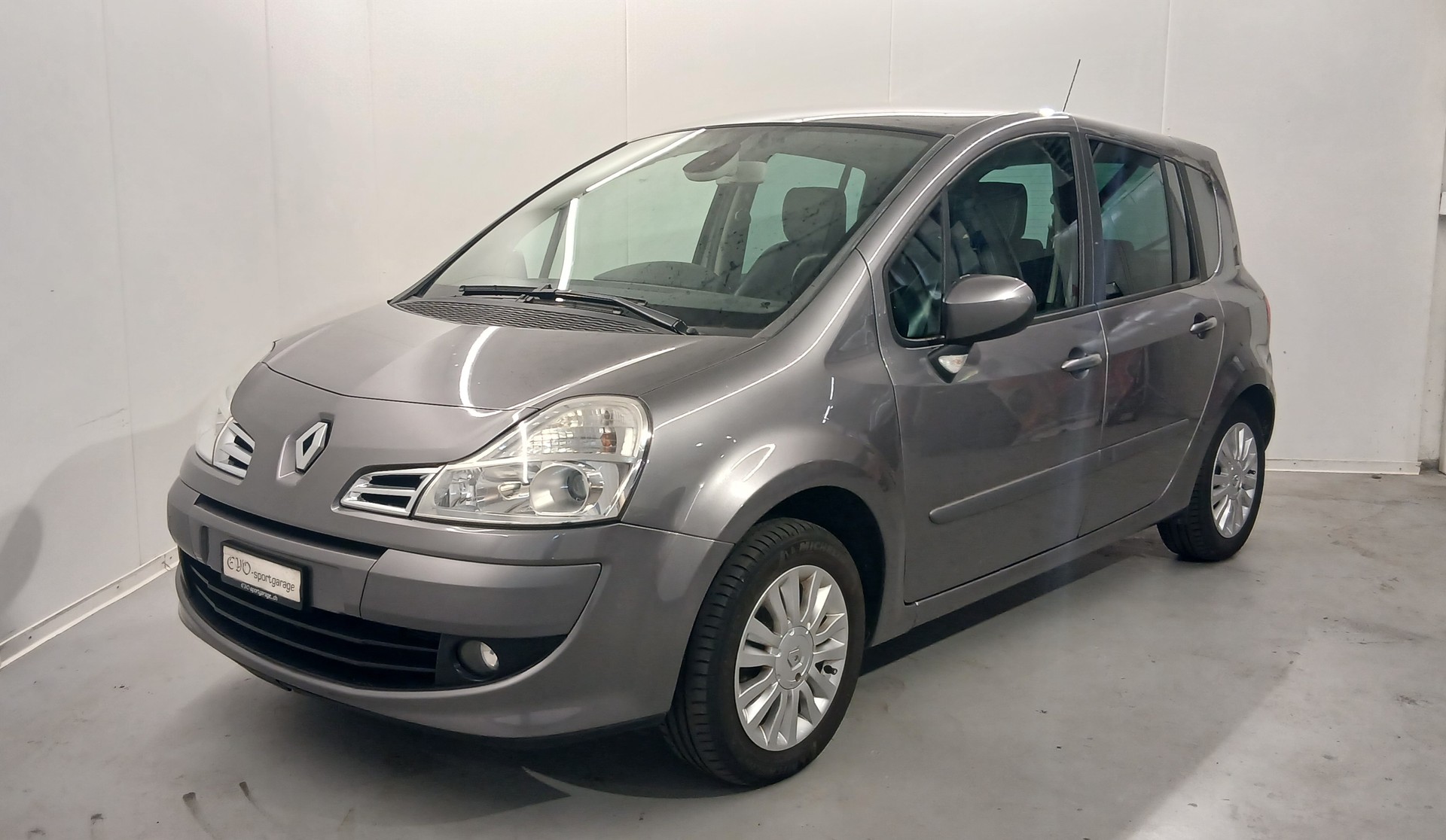 RENAULT Modus 1.2 16V T Expression-image-5