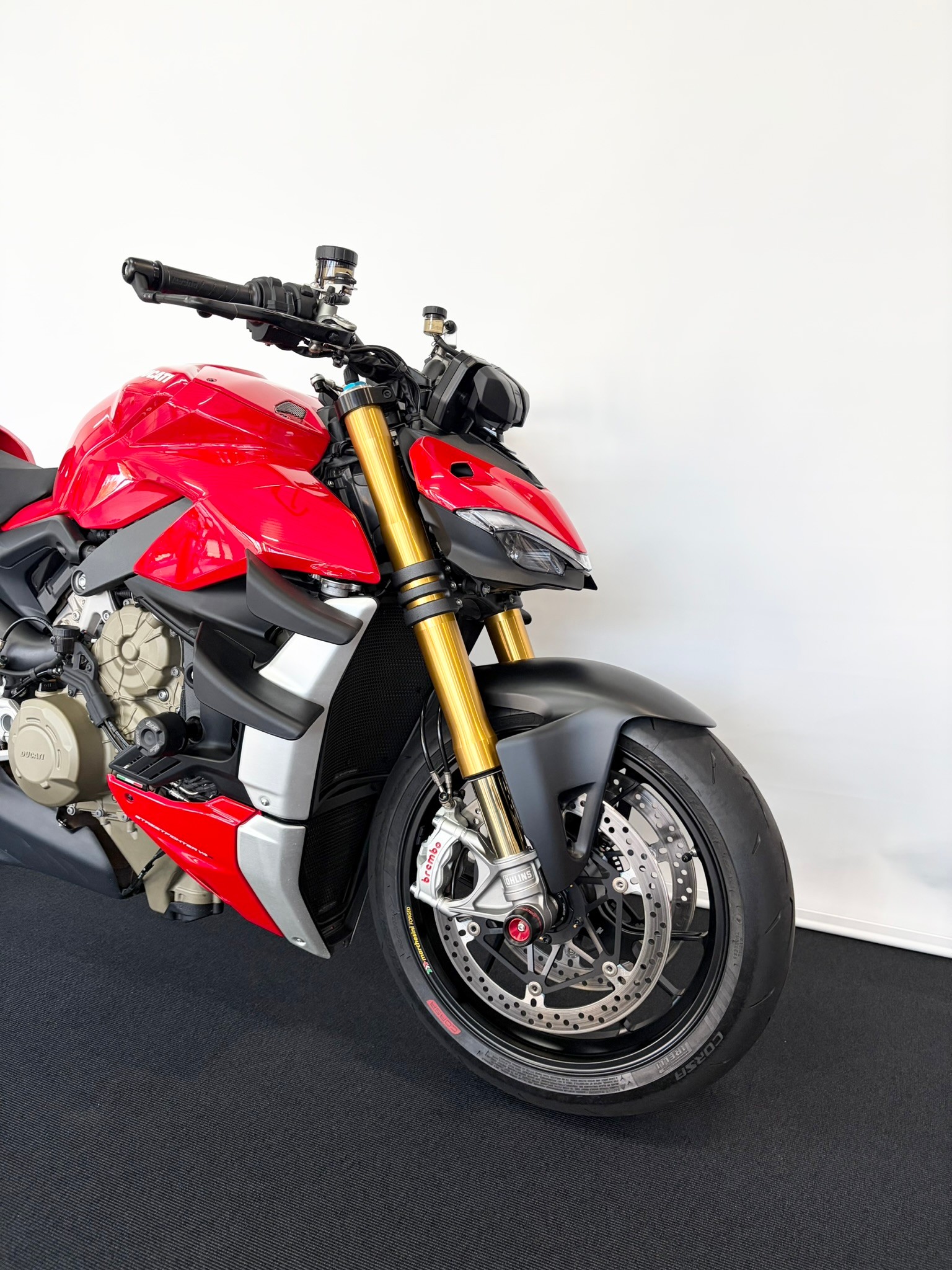 DUCATI Streetfighter V4 S-image-5